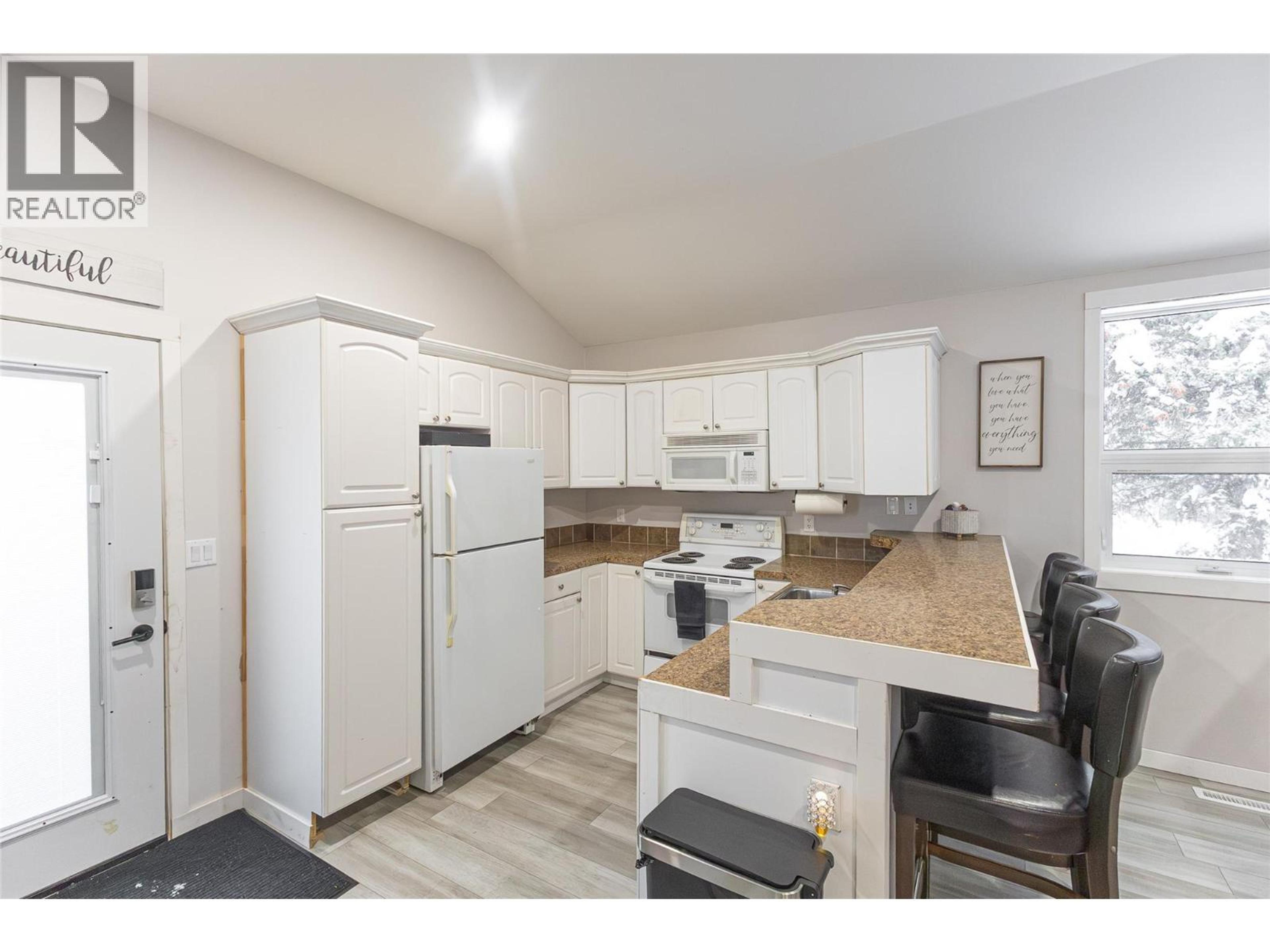 1740 HARPER PLACE - 8