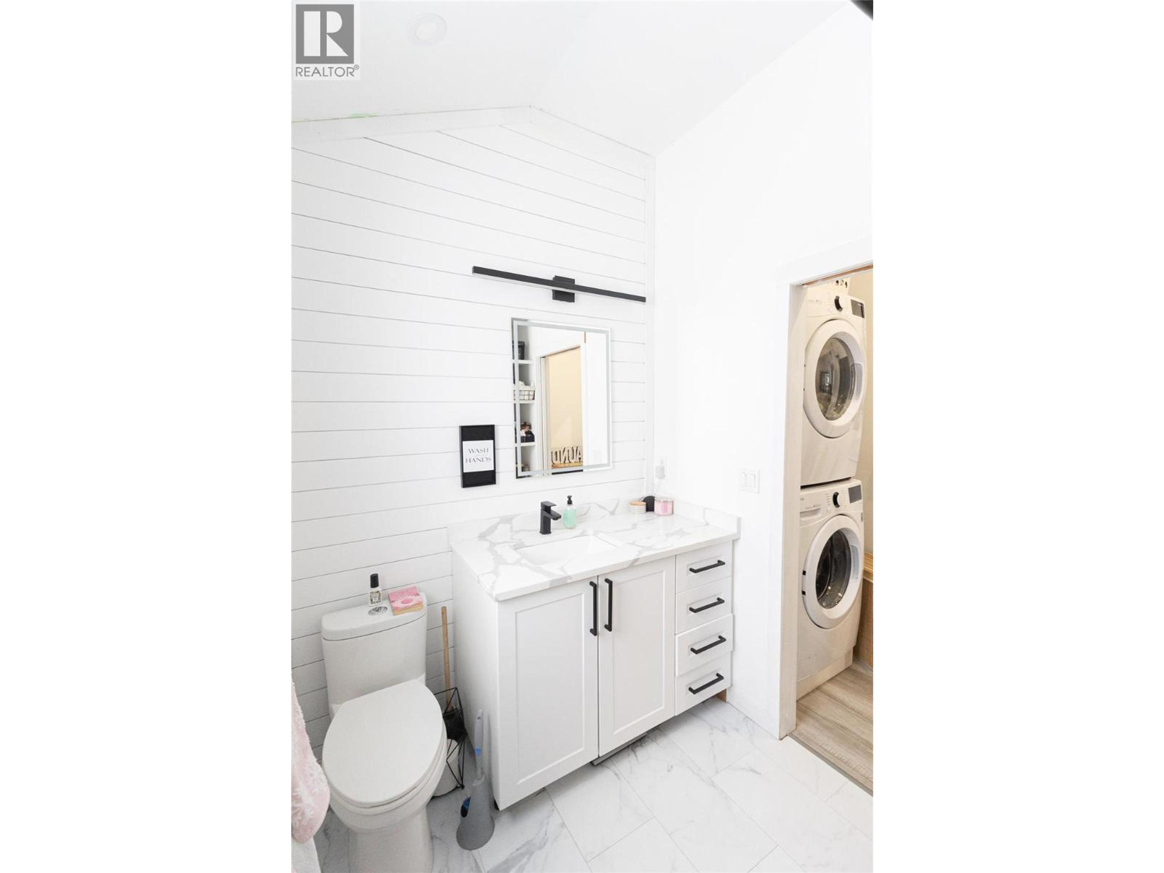 1740 HARPER PLACE - 21