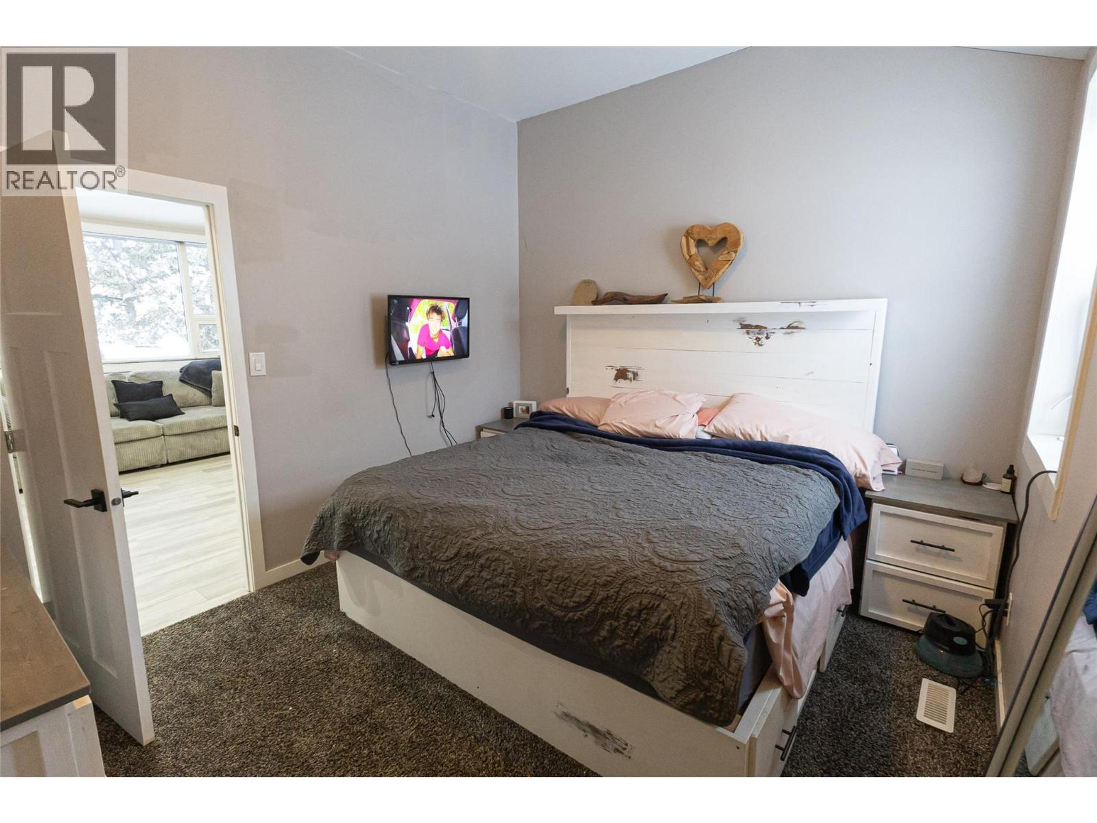 1740 HARPER PLACE - 17