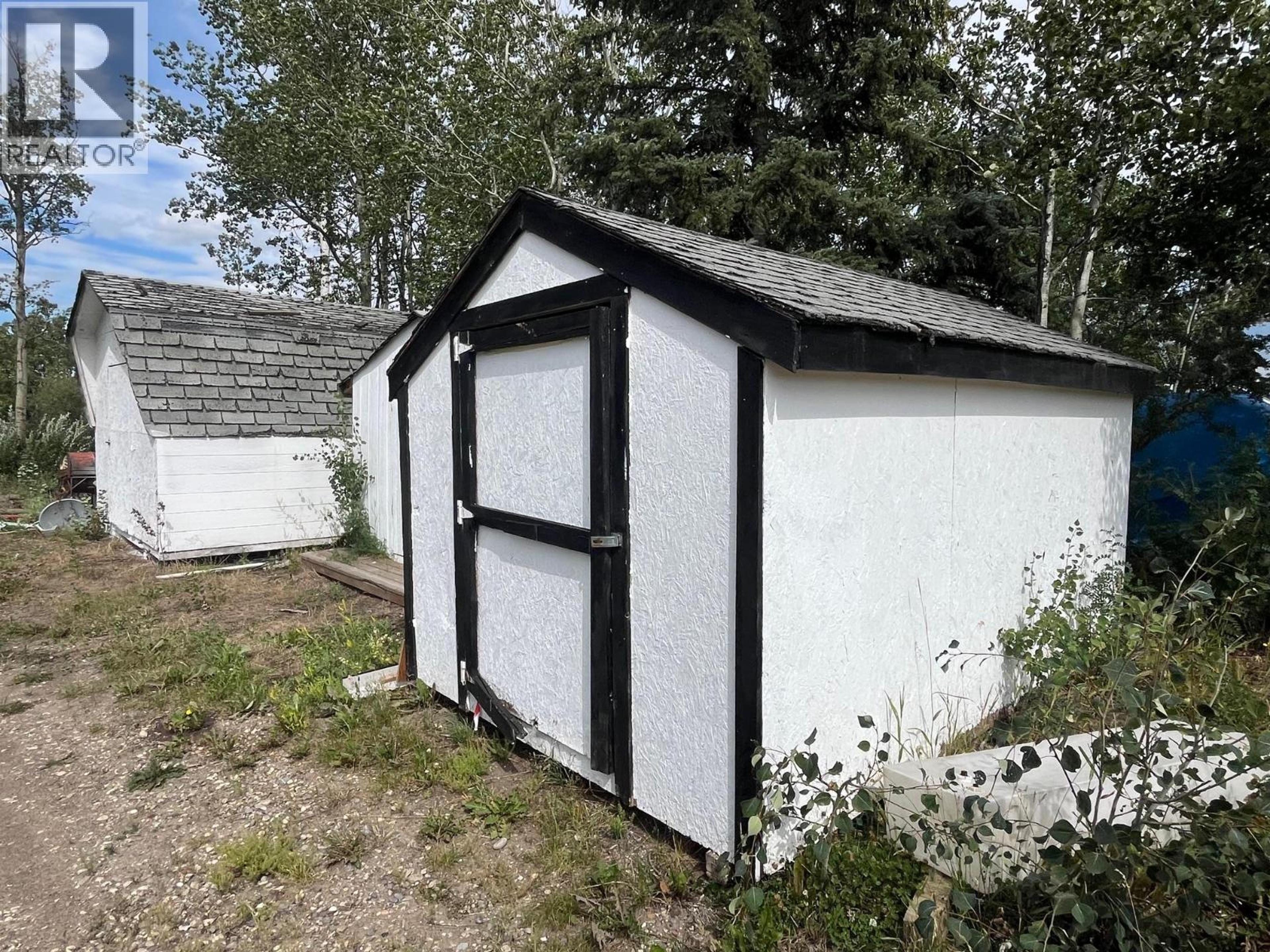 1740 HARPER PLACE - 30