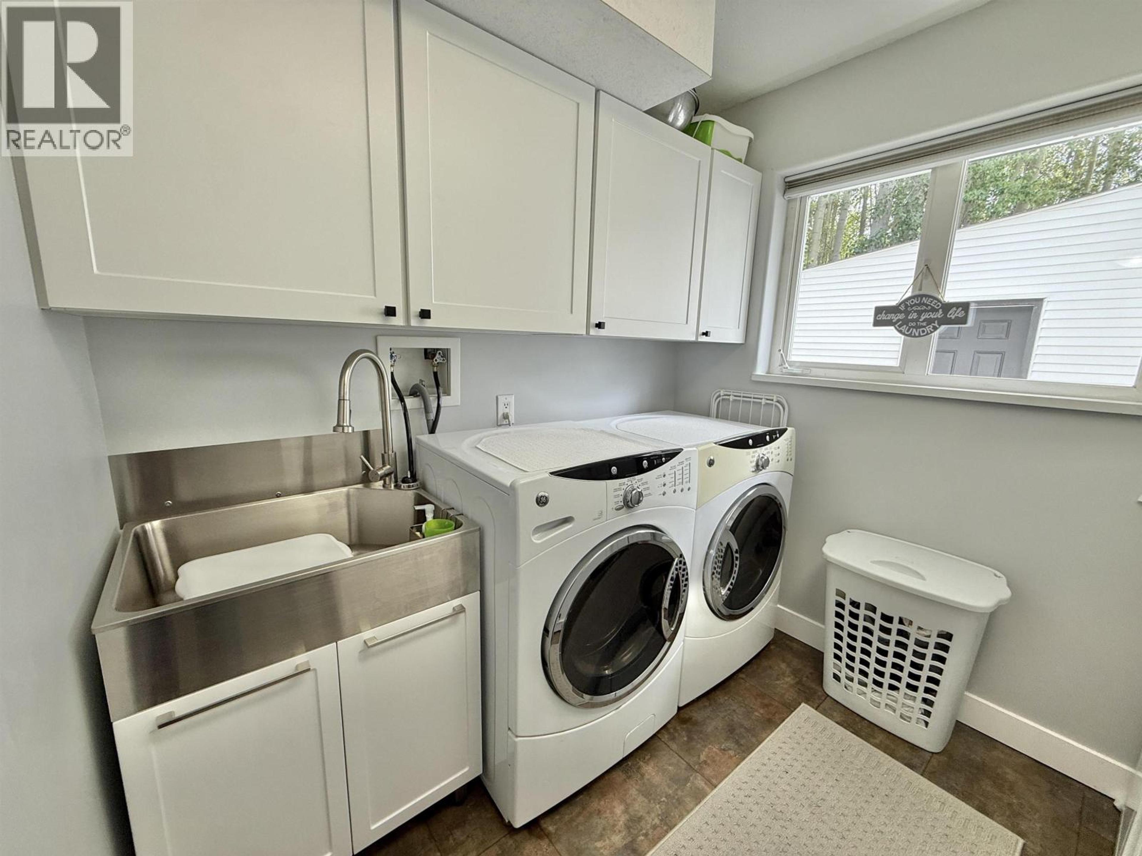 108 LAWLOR DRIVE - 25