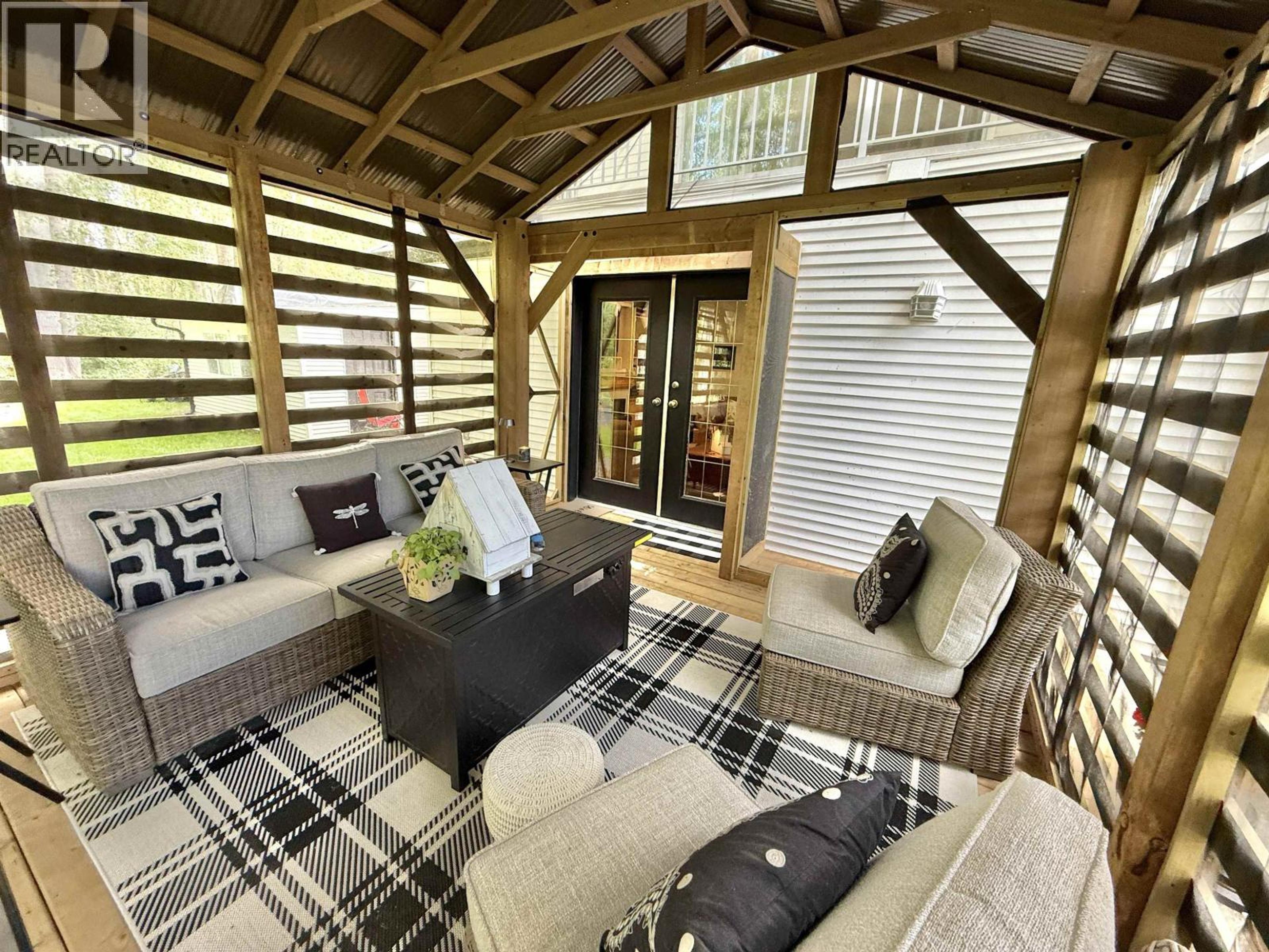 108 LAWLOR DRIVE - 38