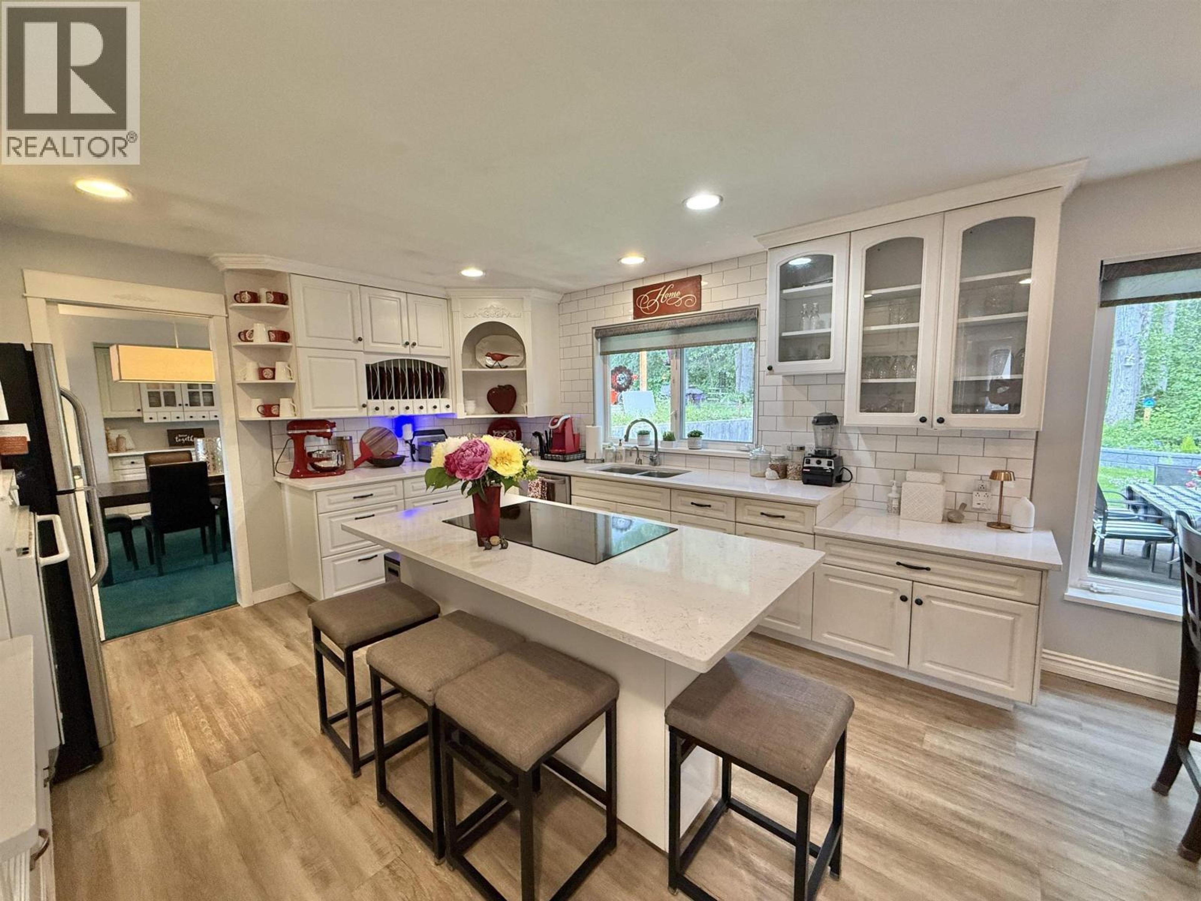 108 LAWLOR DRIVE - 7