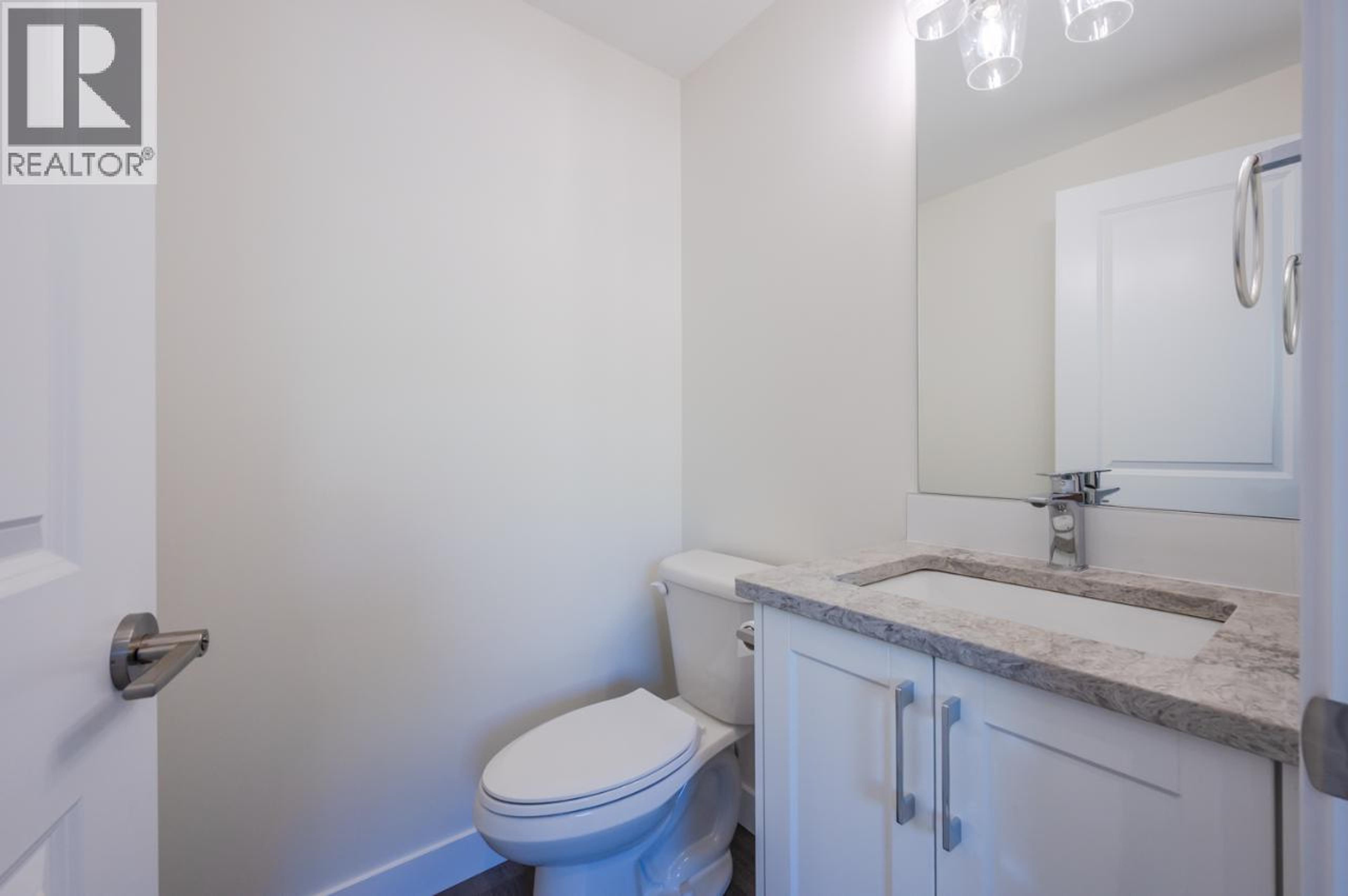 6380 OKANAGAN STREET - 12