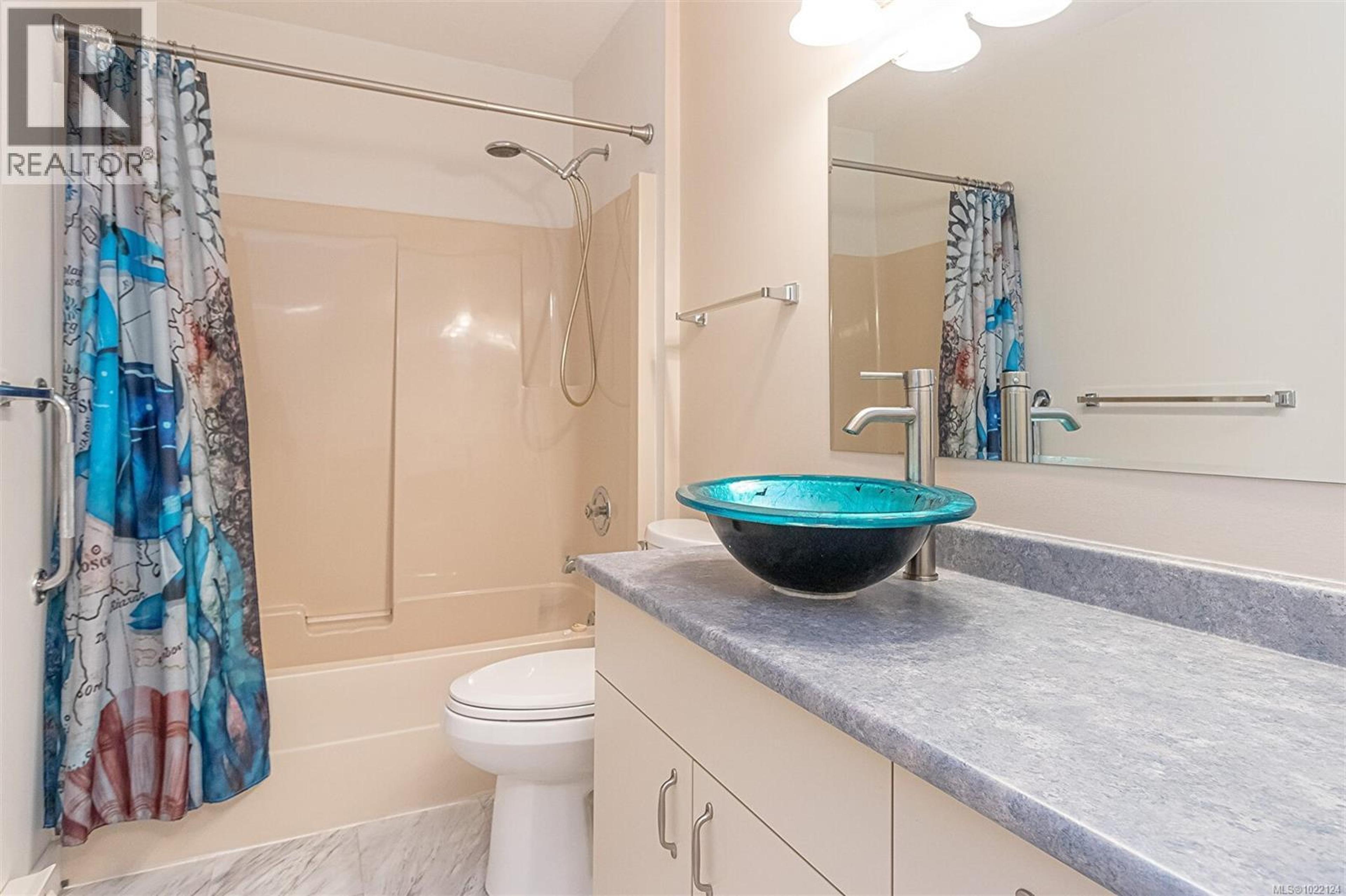 #14 100 ABBEY LANE - 32