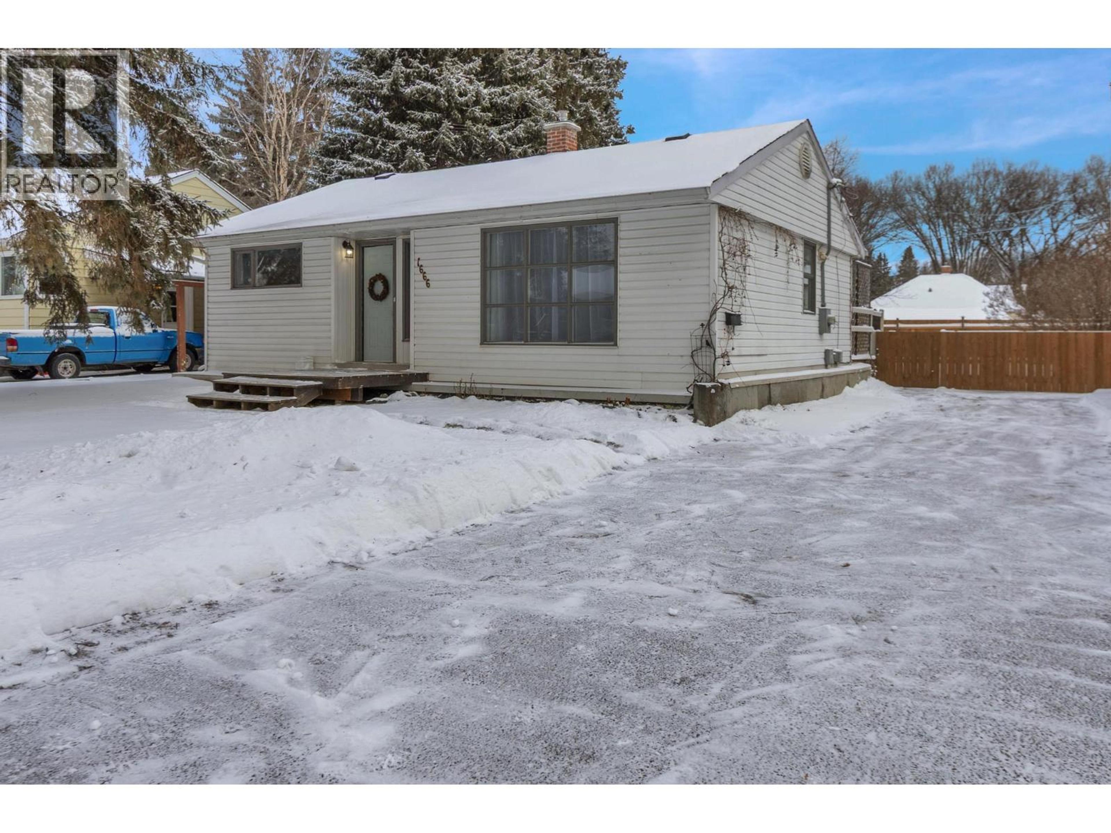 1666 FIR STREET - Main Image