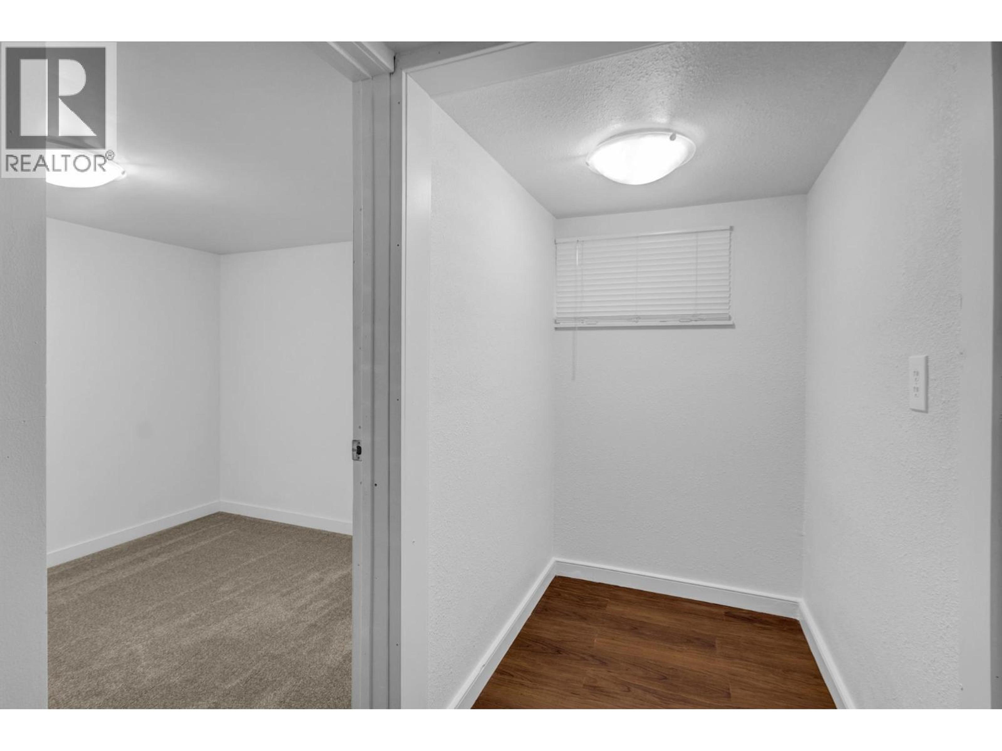 1666 FIR STREET - 23