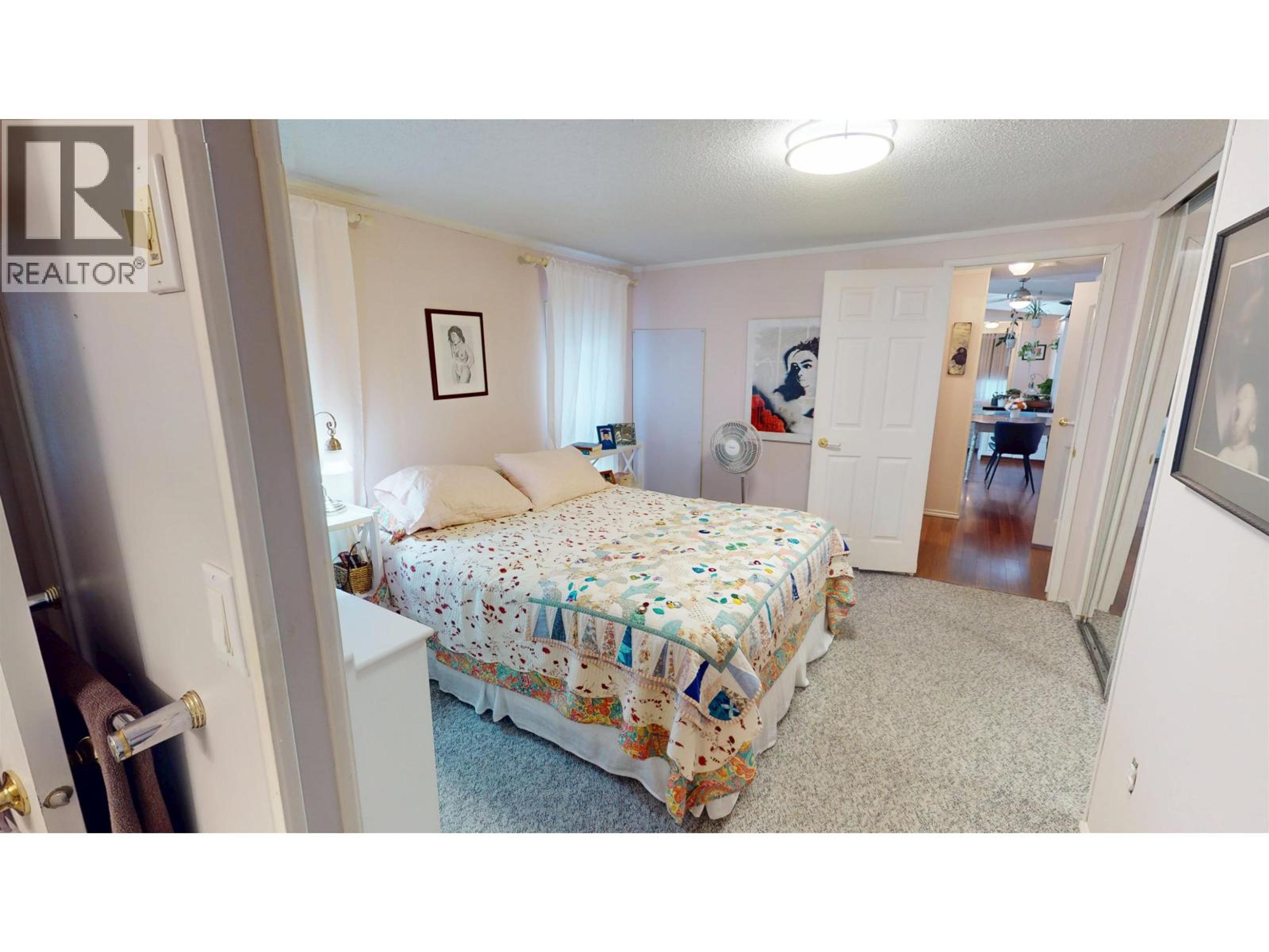 #30 654 NORTH FRASER DRIVE - 21