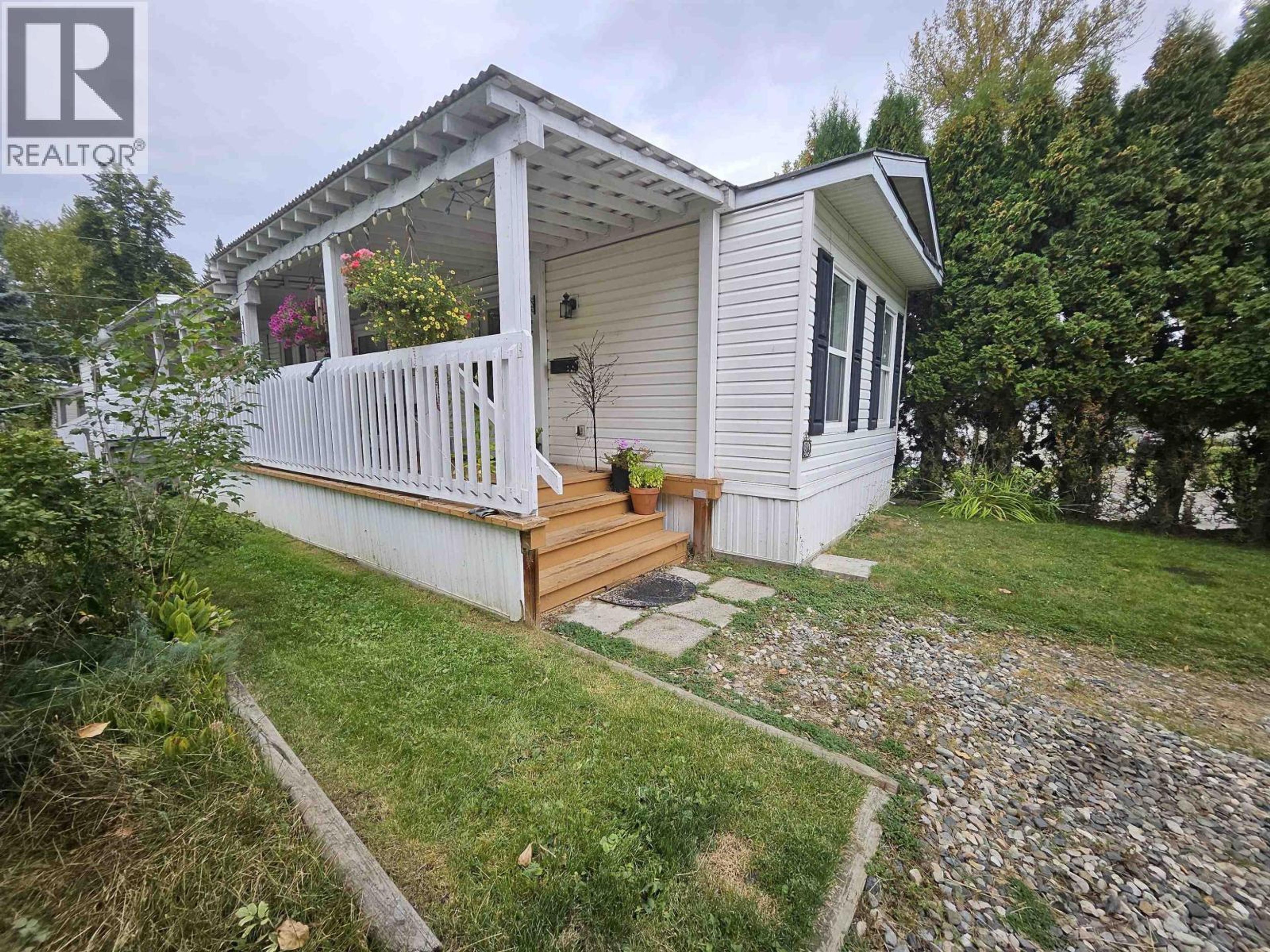 #30 654 NORTH FRASER DRIVE - 4