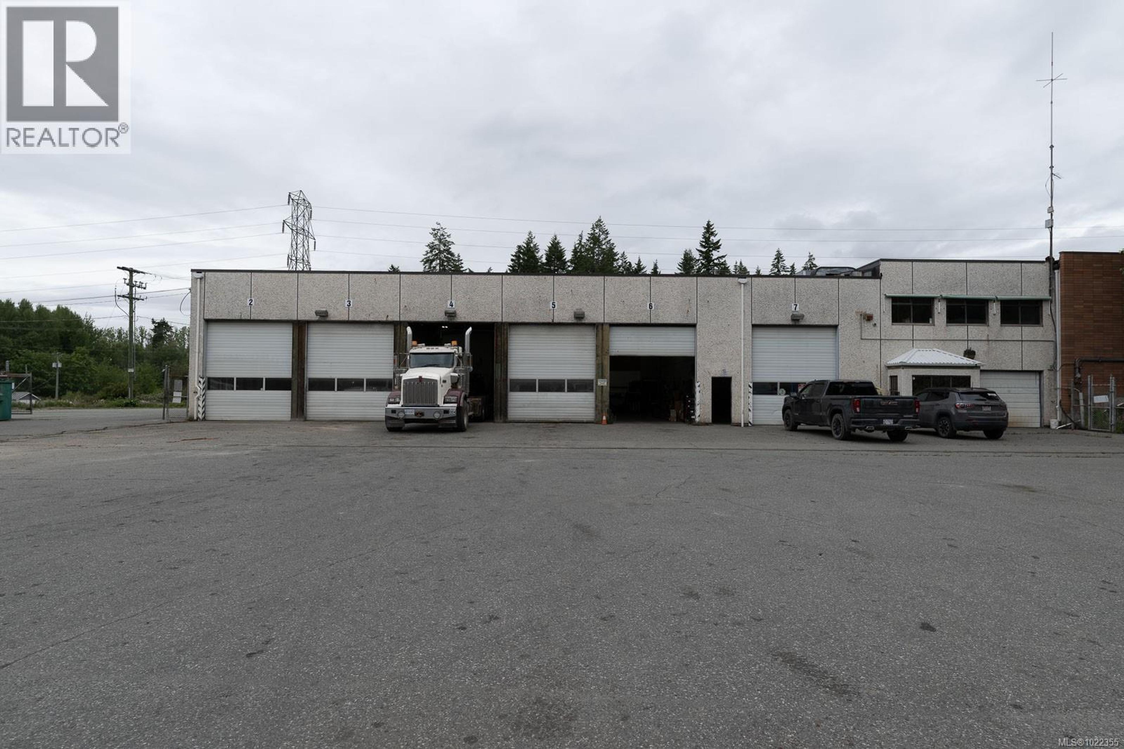 4820 WALLACE ST - 18