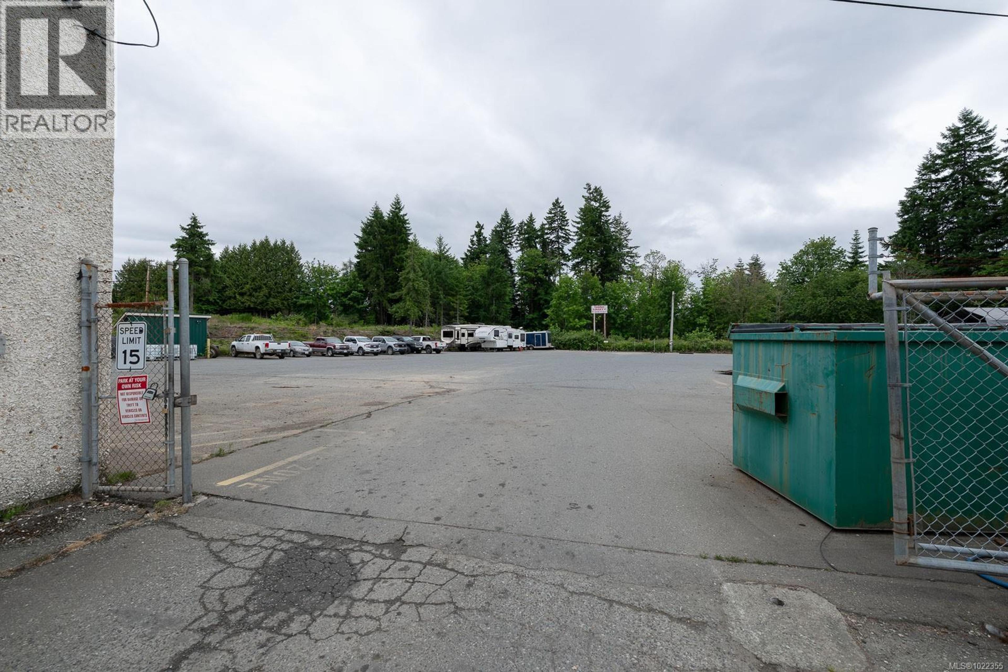 4820 WALLACE ST - 38