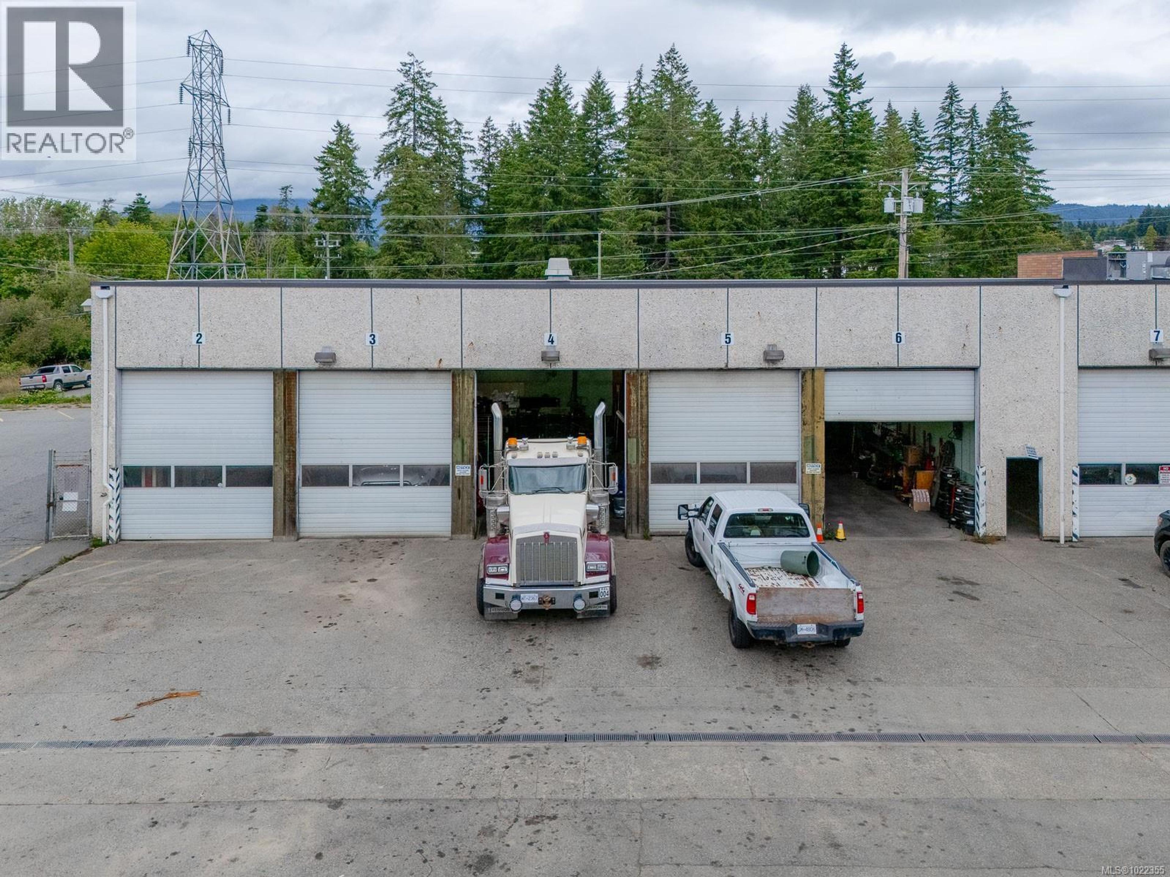 4820 WALLACE ST - 49