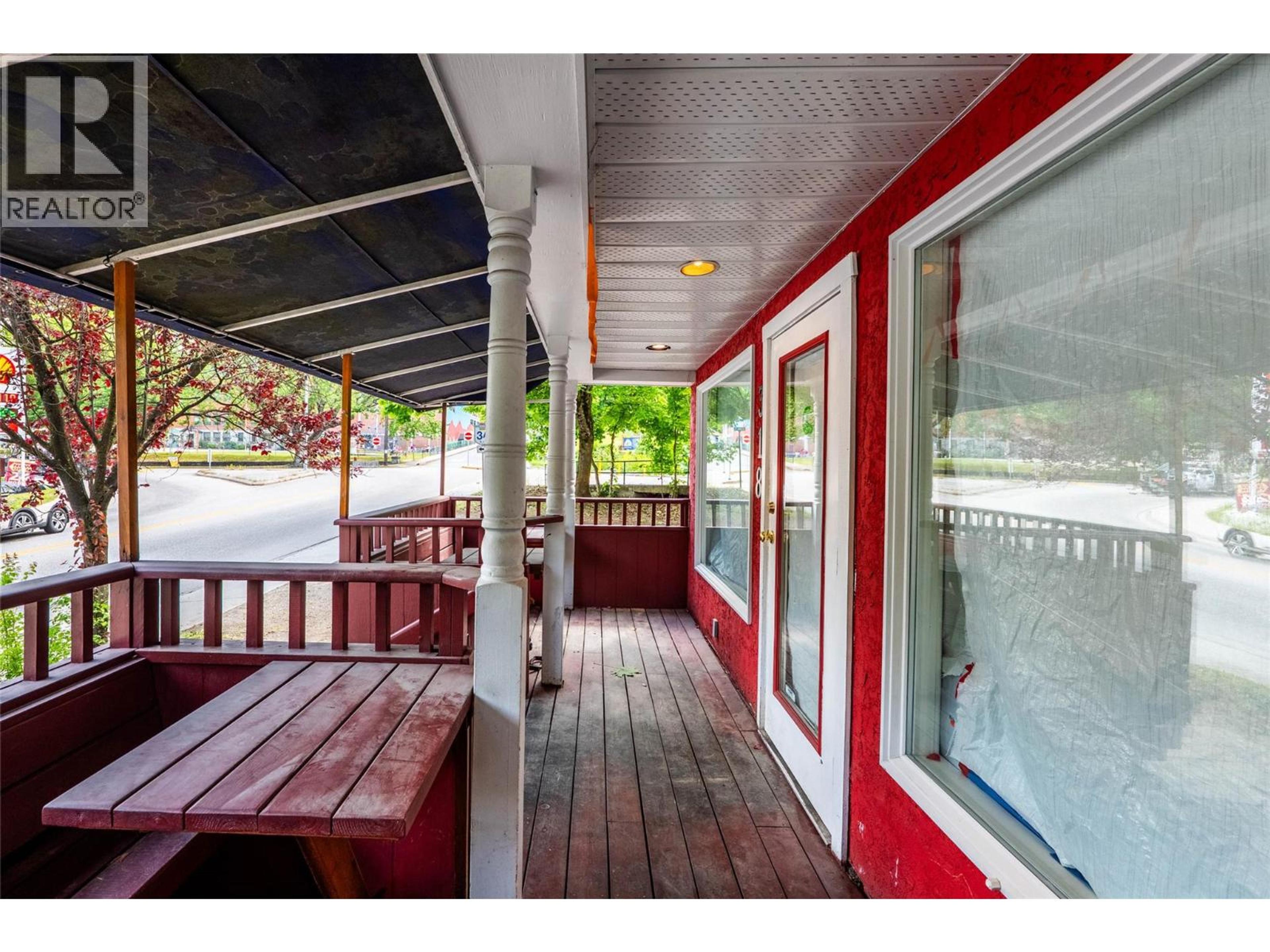 318 ANDERSON STREET - 25