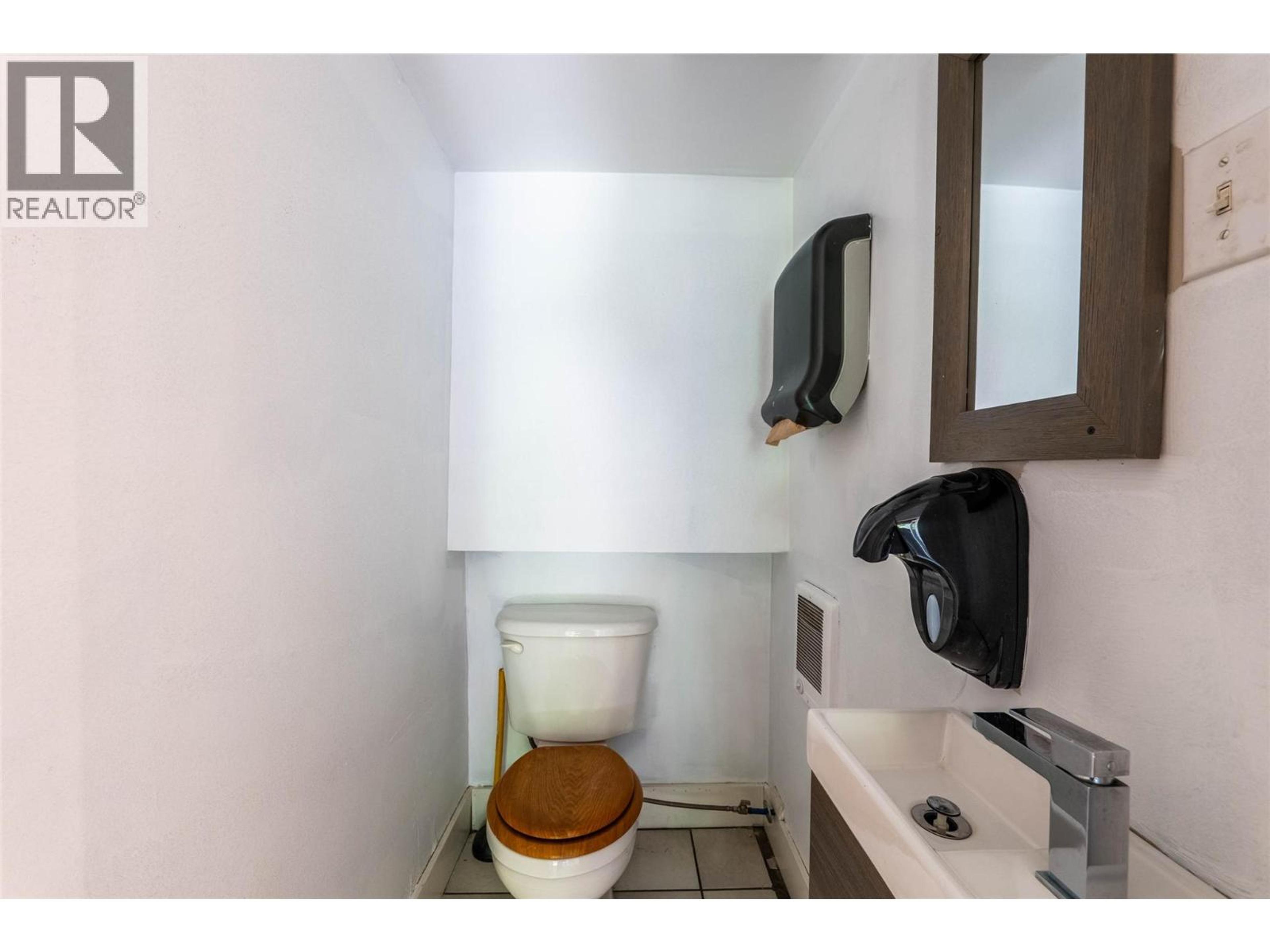 318 ANDERSON STREET - 30