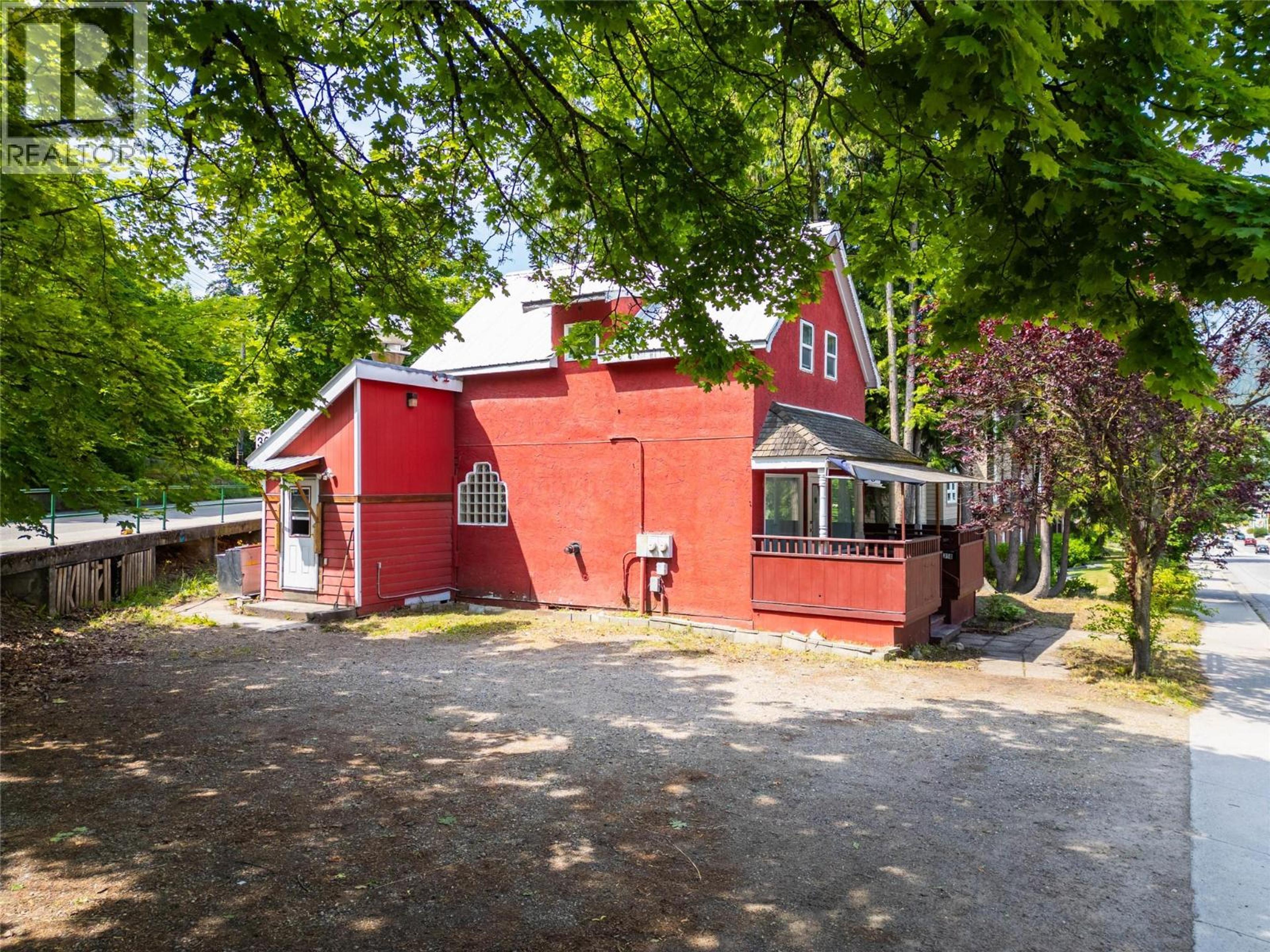 318 ANDERSON STREET - 41