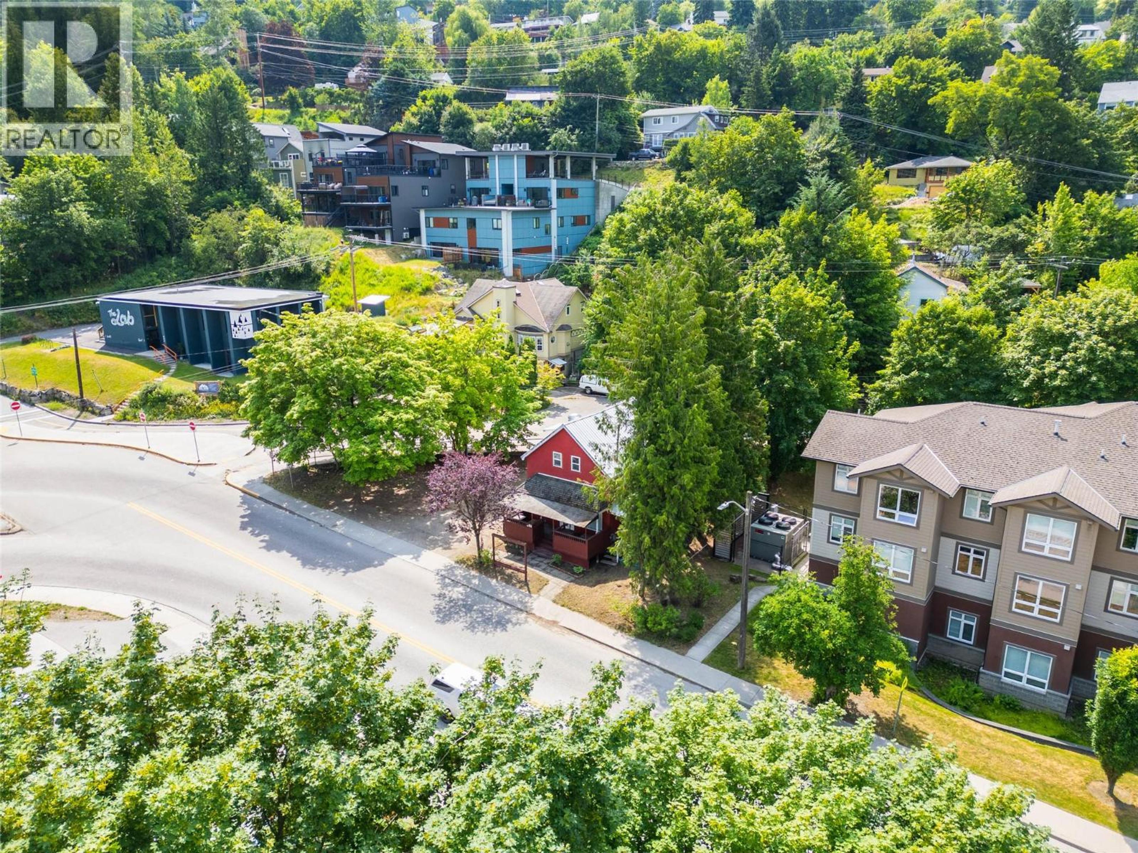 318 ANDERSON STREET - 46