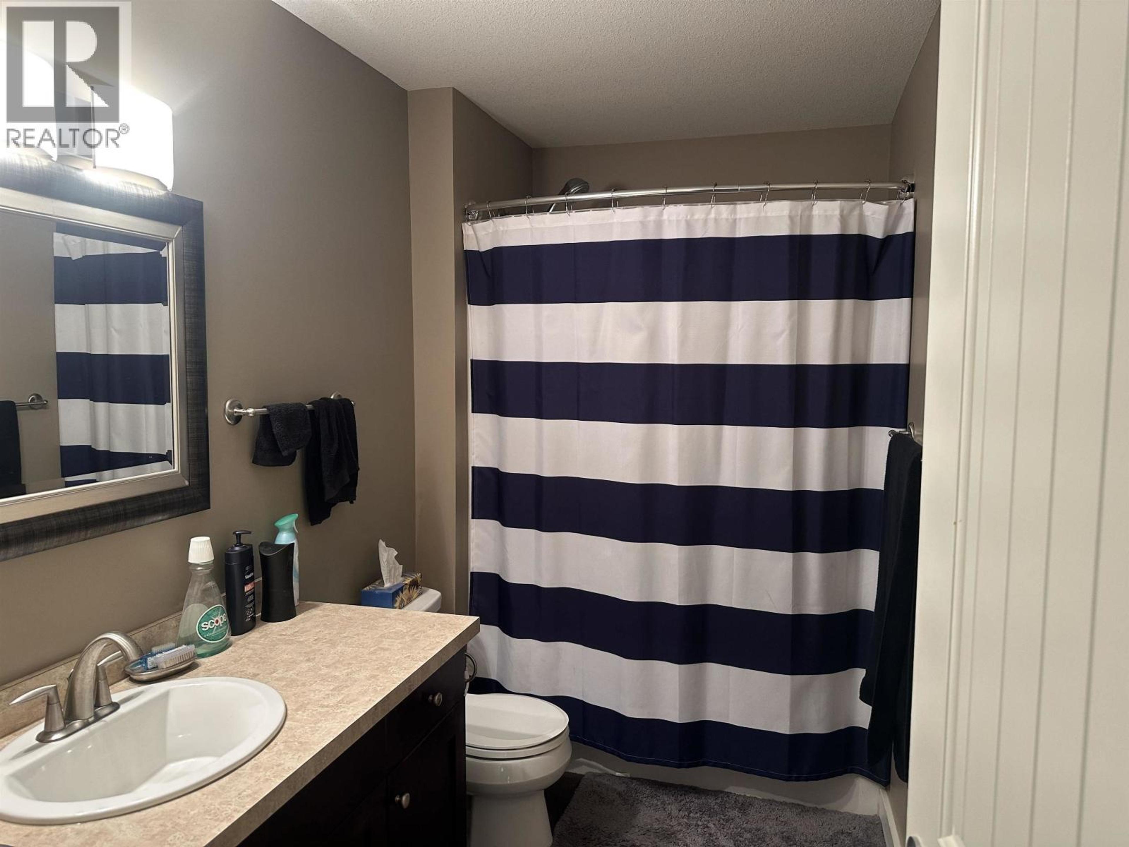 #4 10223 98 AVENUE - Image 9