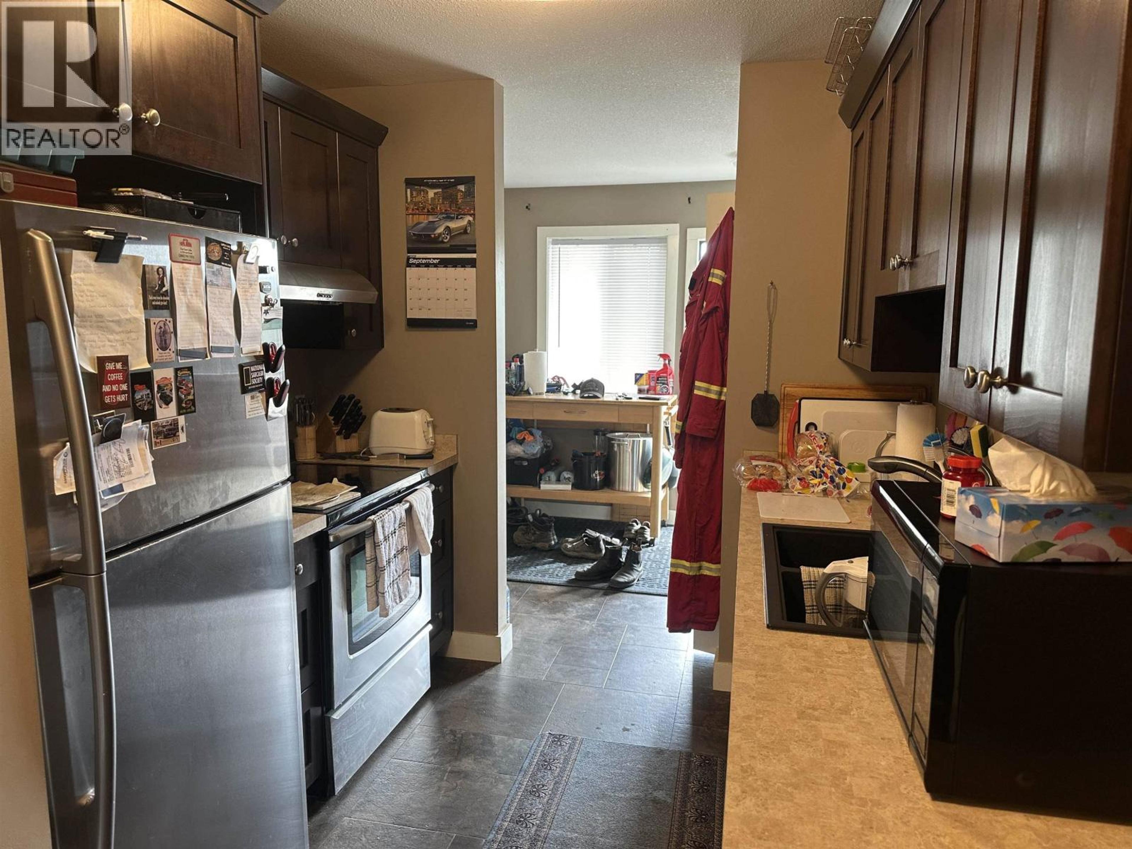 #4 10223 98 AVENUE - Image 5