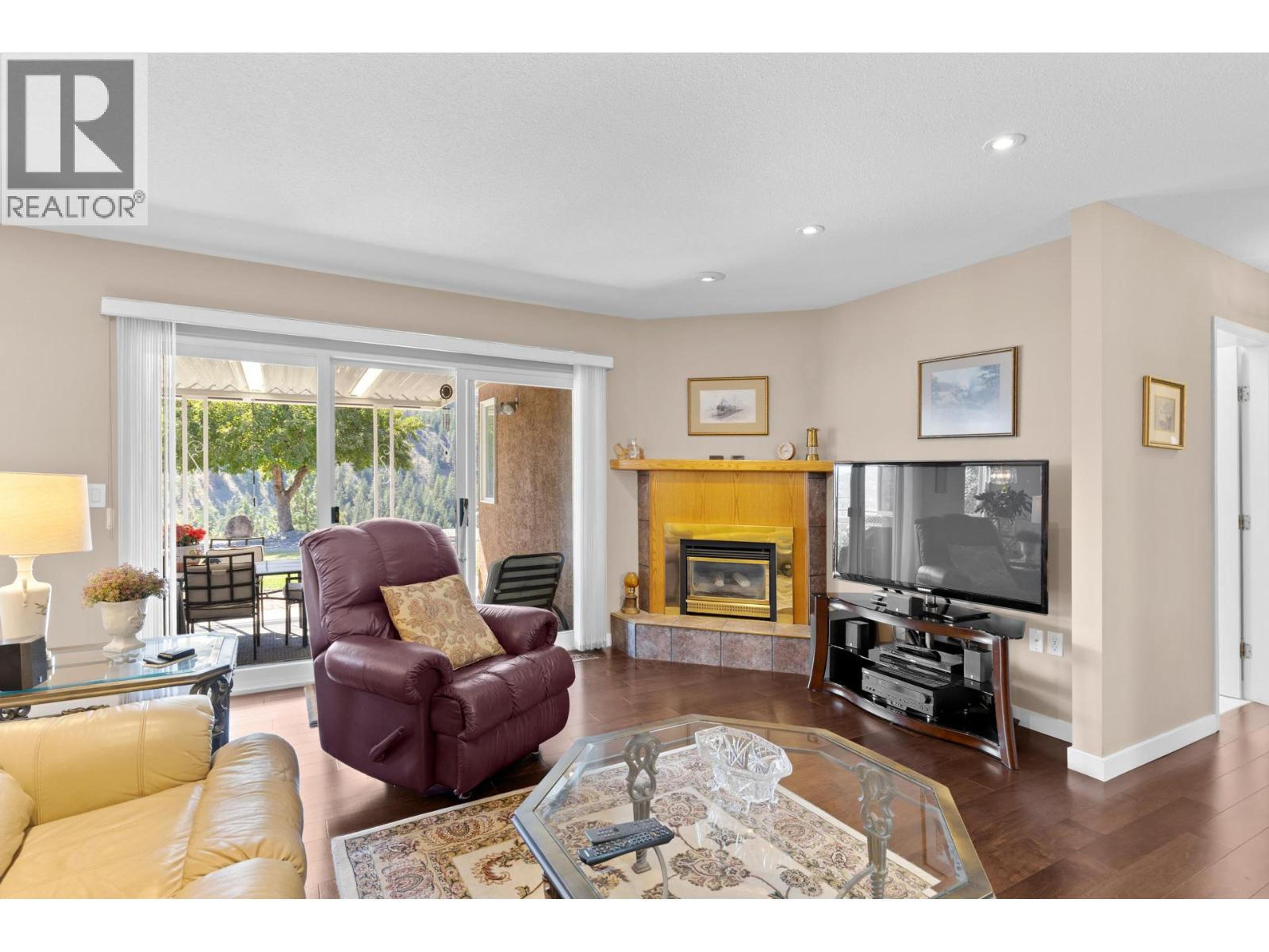 3786 INGLIS PLACE - 18