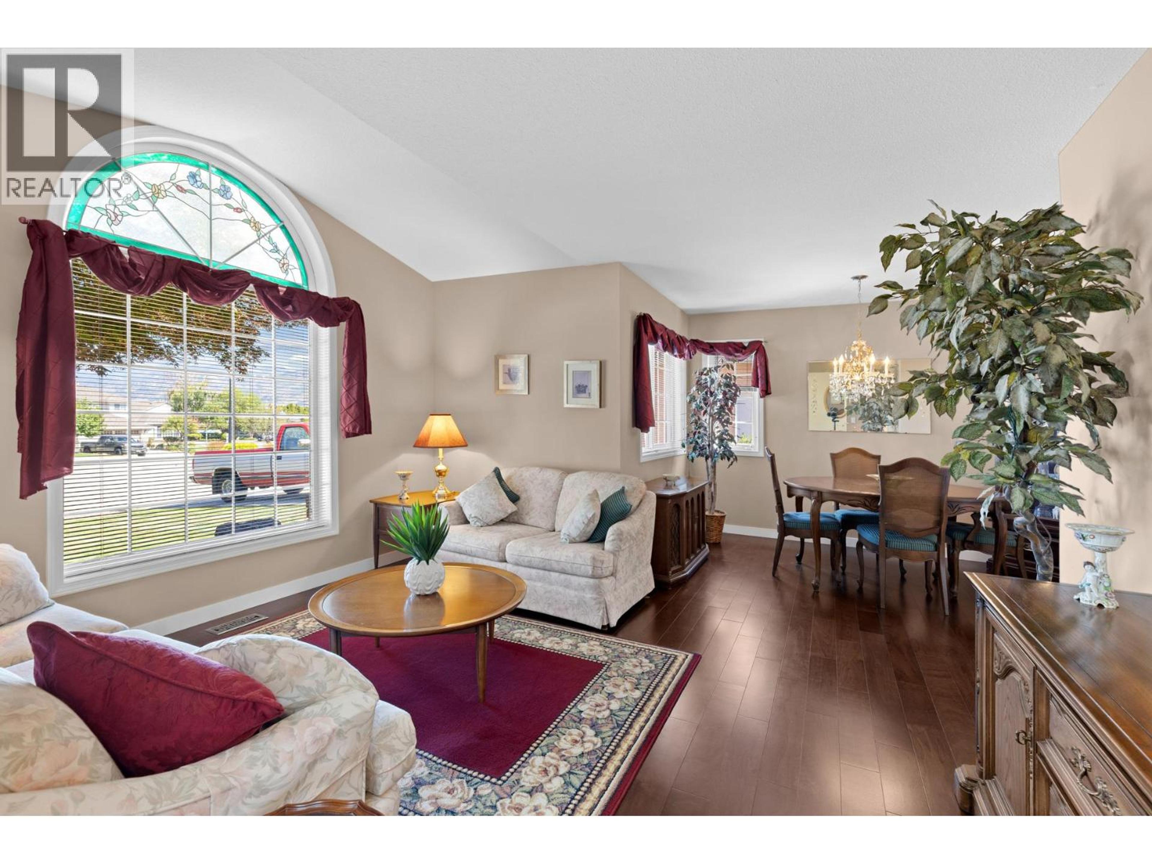 3786 INGLIS PLACE - 6