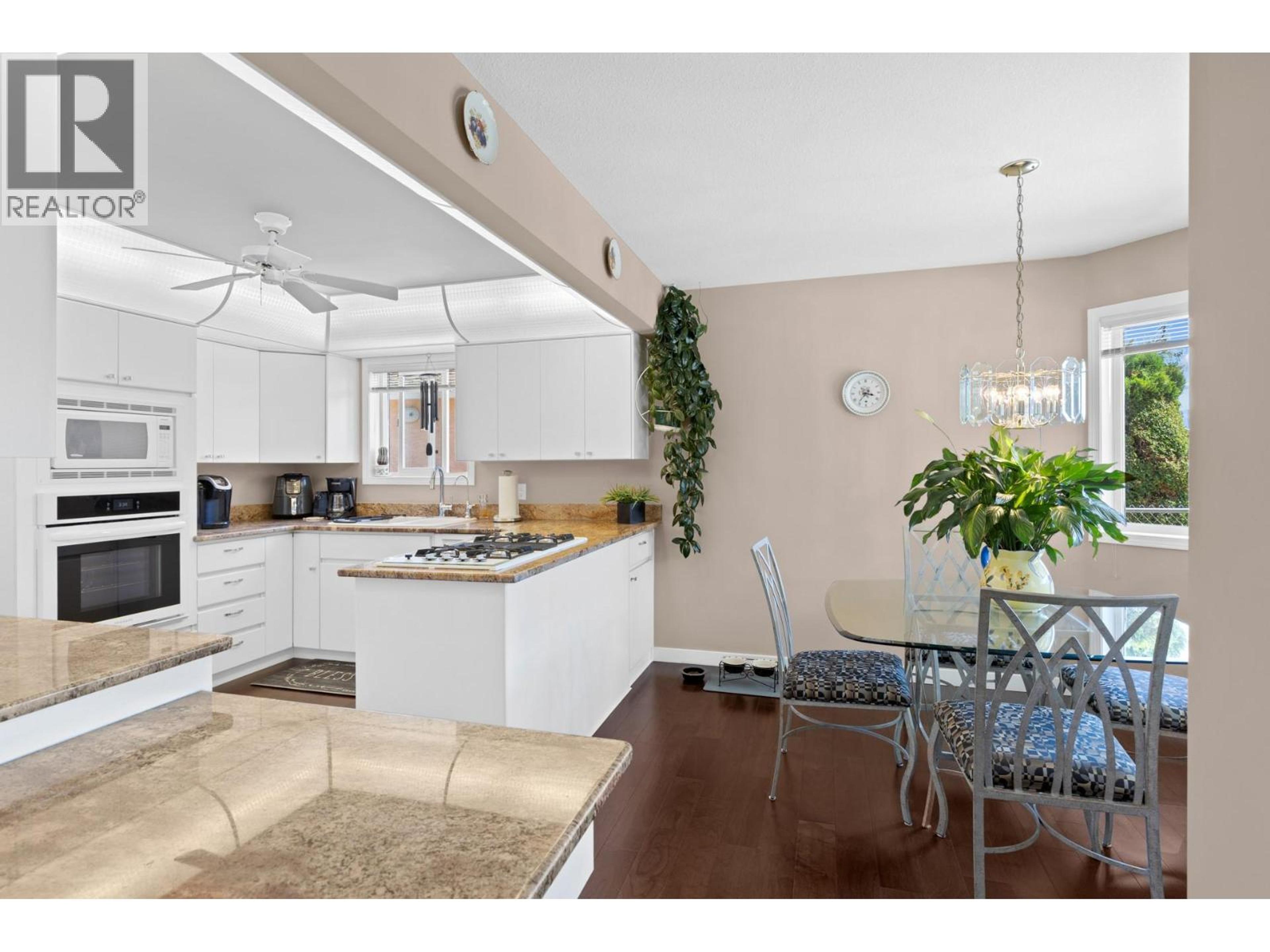 3786 INGLIS PLACE - 11