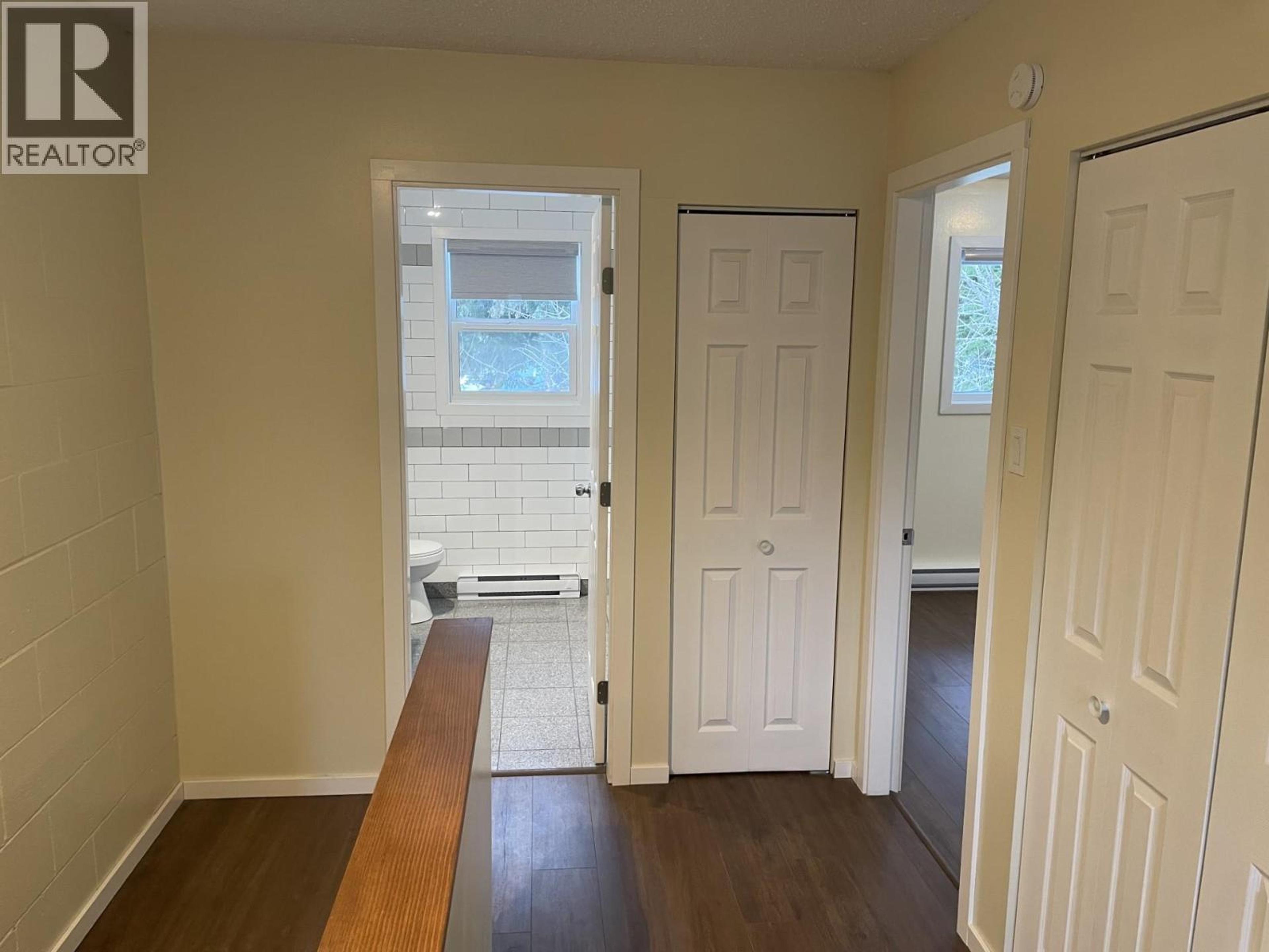 2301 PEAR STREET - 9