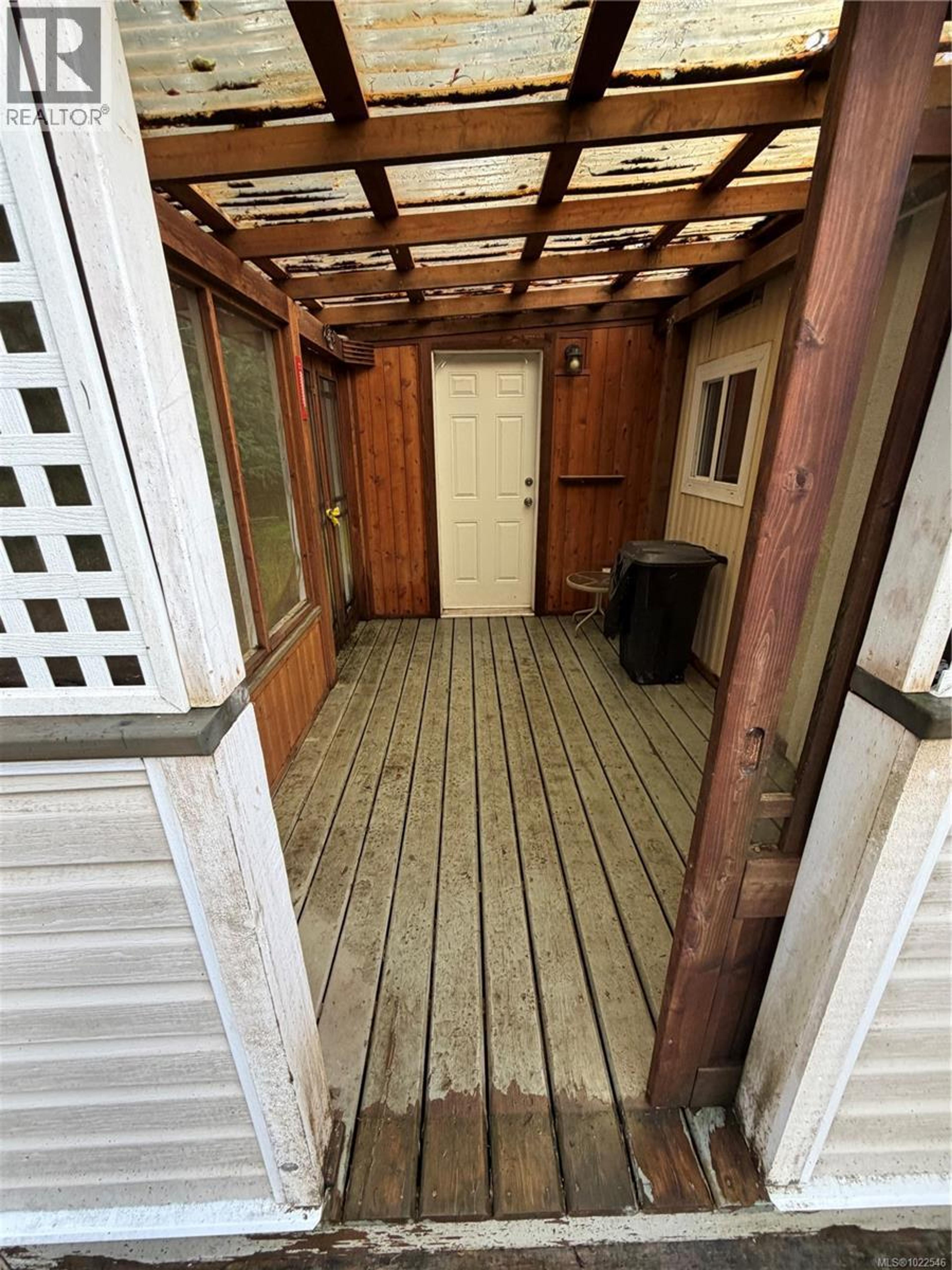 #7 1655 ALBERNI HWY - Image 12