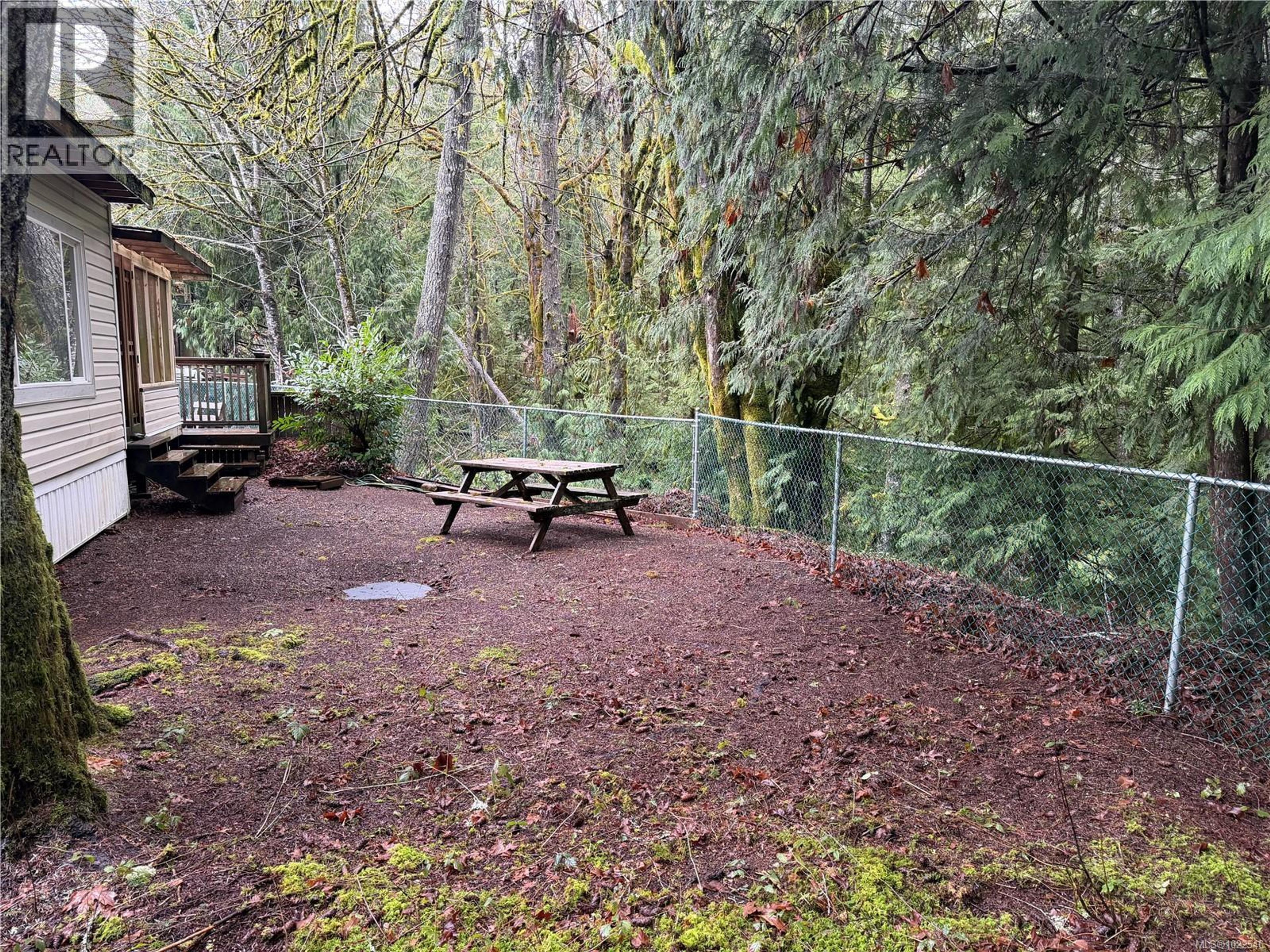 #7 1655 ALBERNI HWY - Image 4