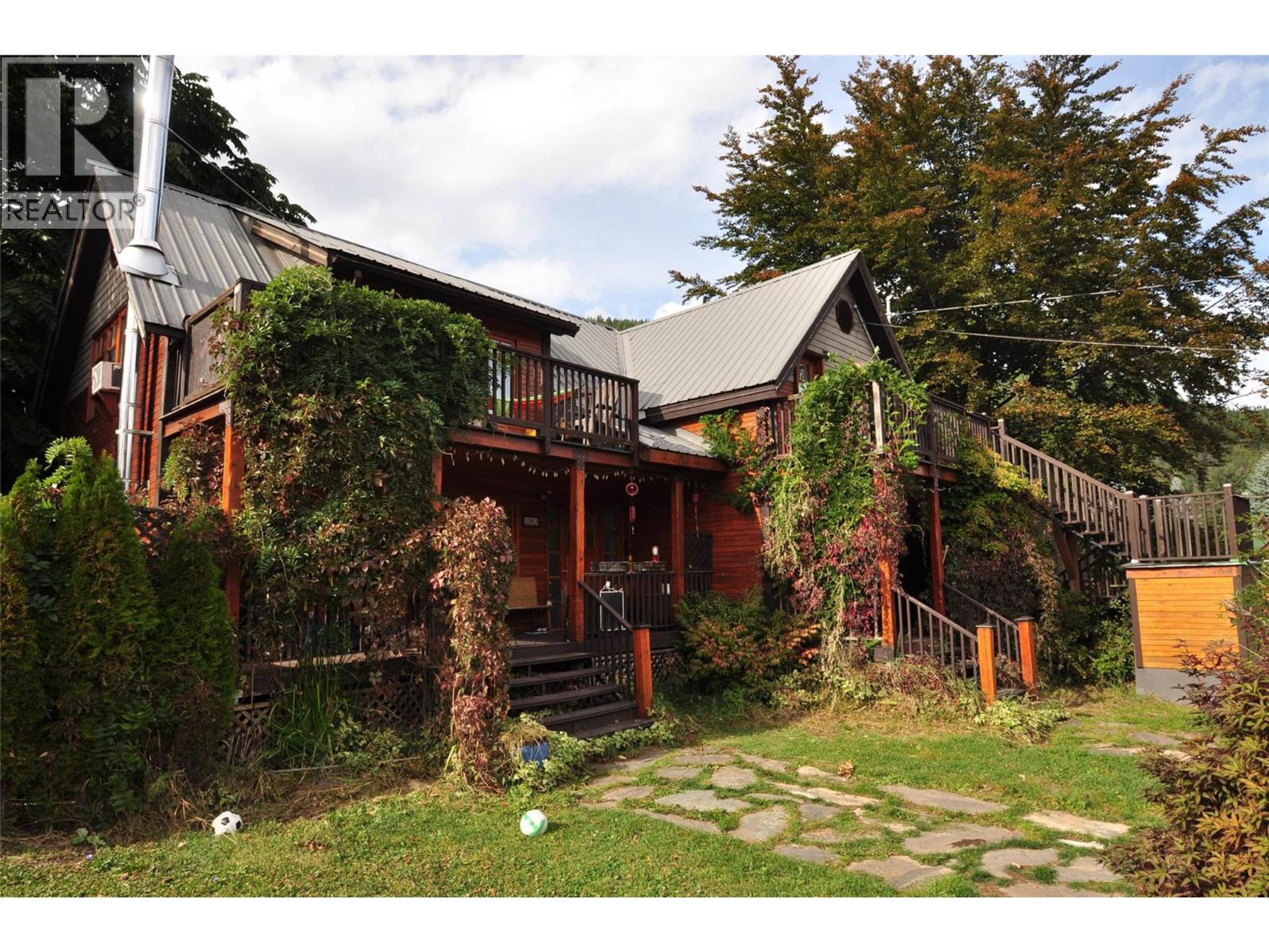 105 WASHINGTON STREET N - 41