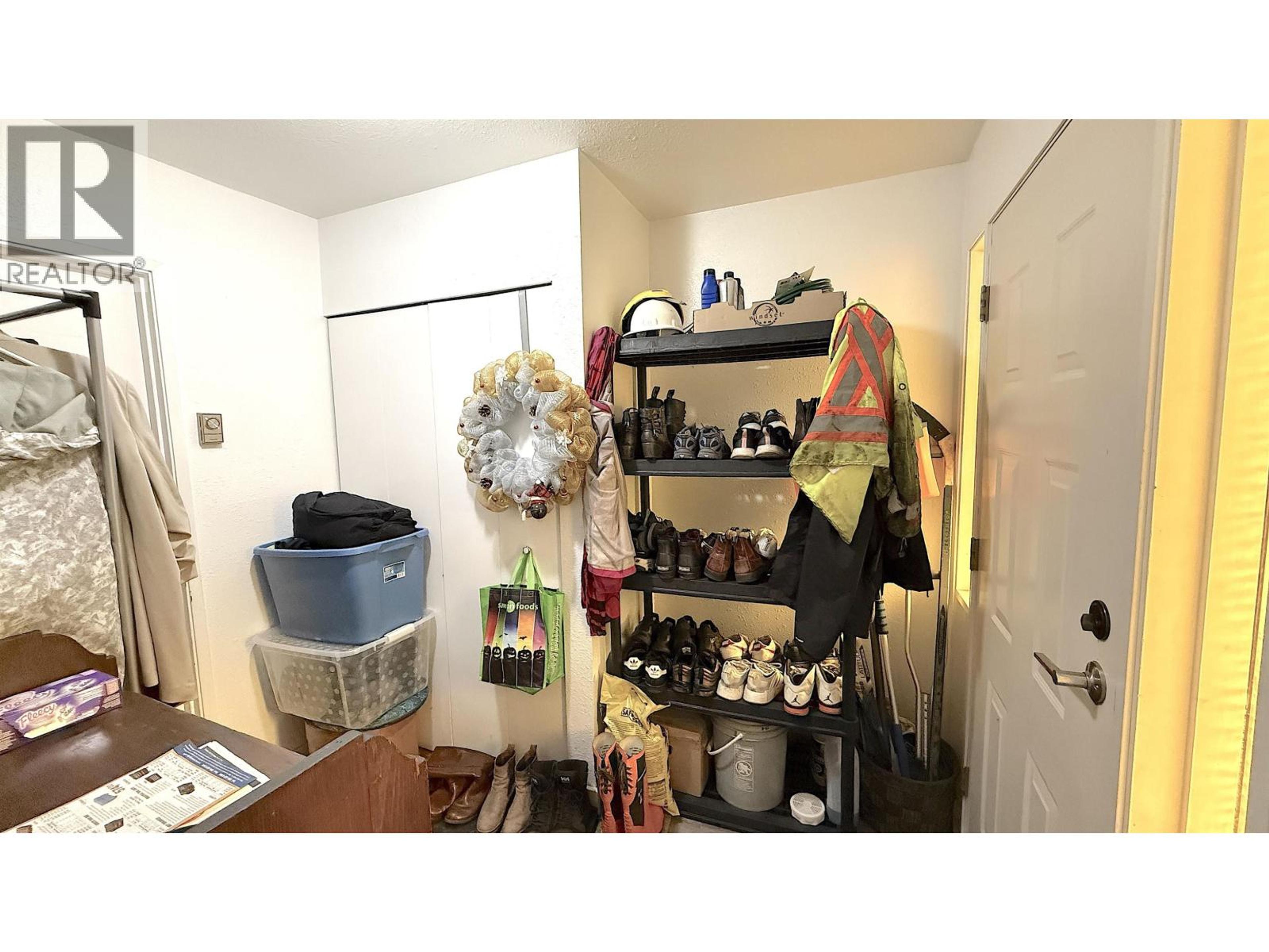 1796-1798 SLOAN AVENUE - 15