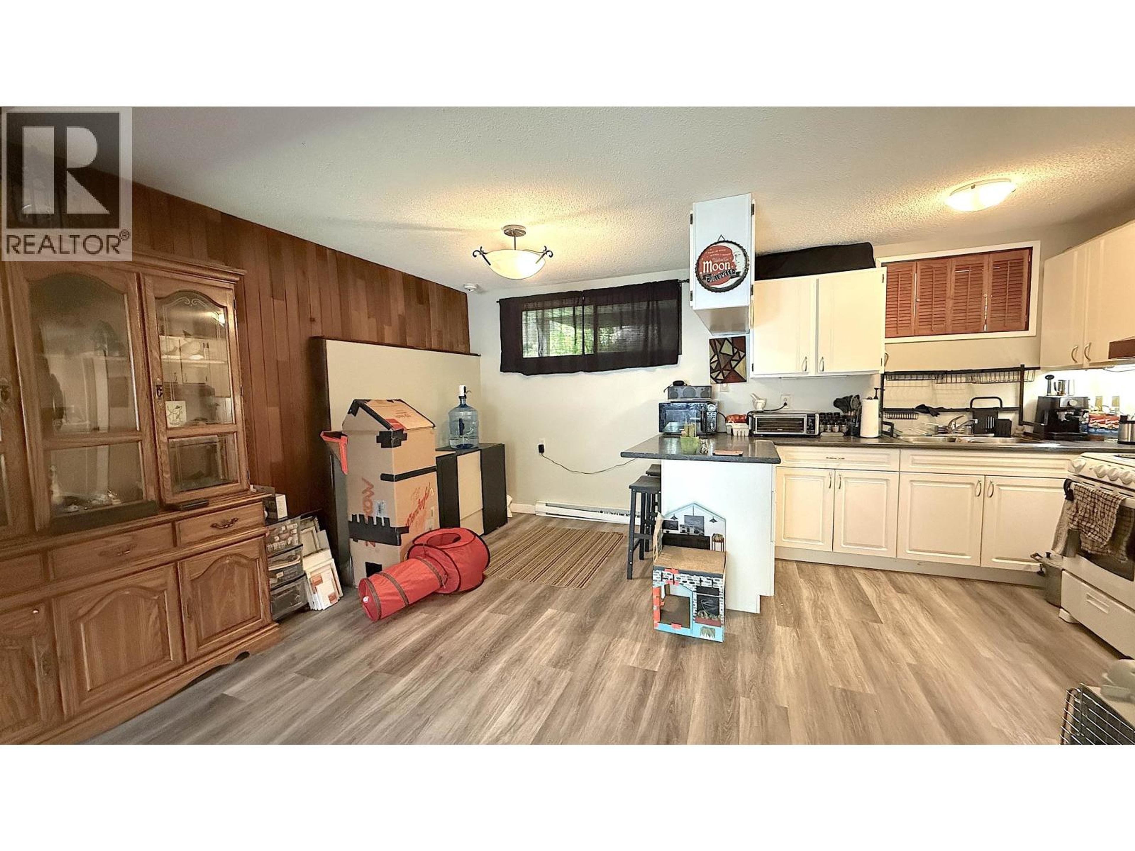 1796-1798 SLOAN AVENUE - Image 3