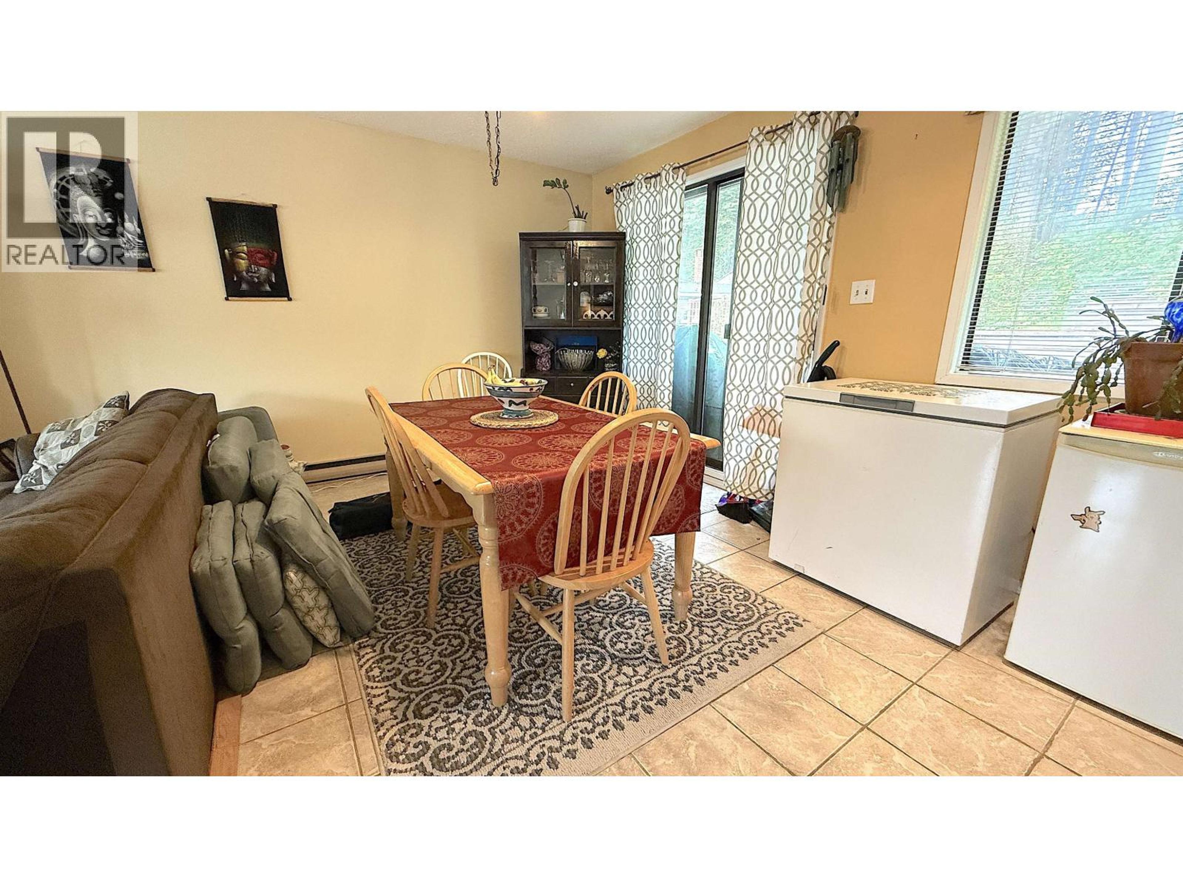 1796-1798 SLOAN AVENUE - 26