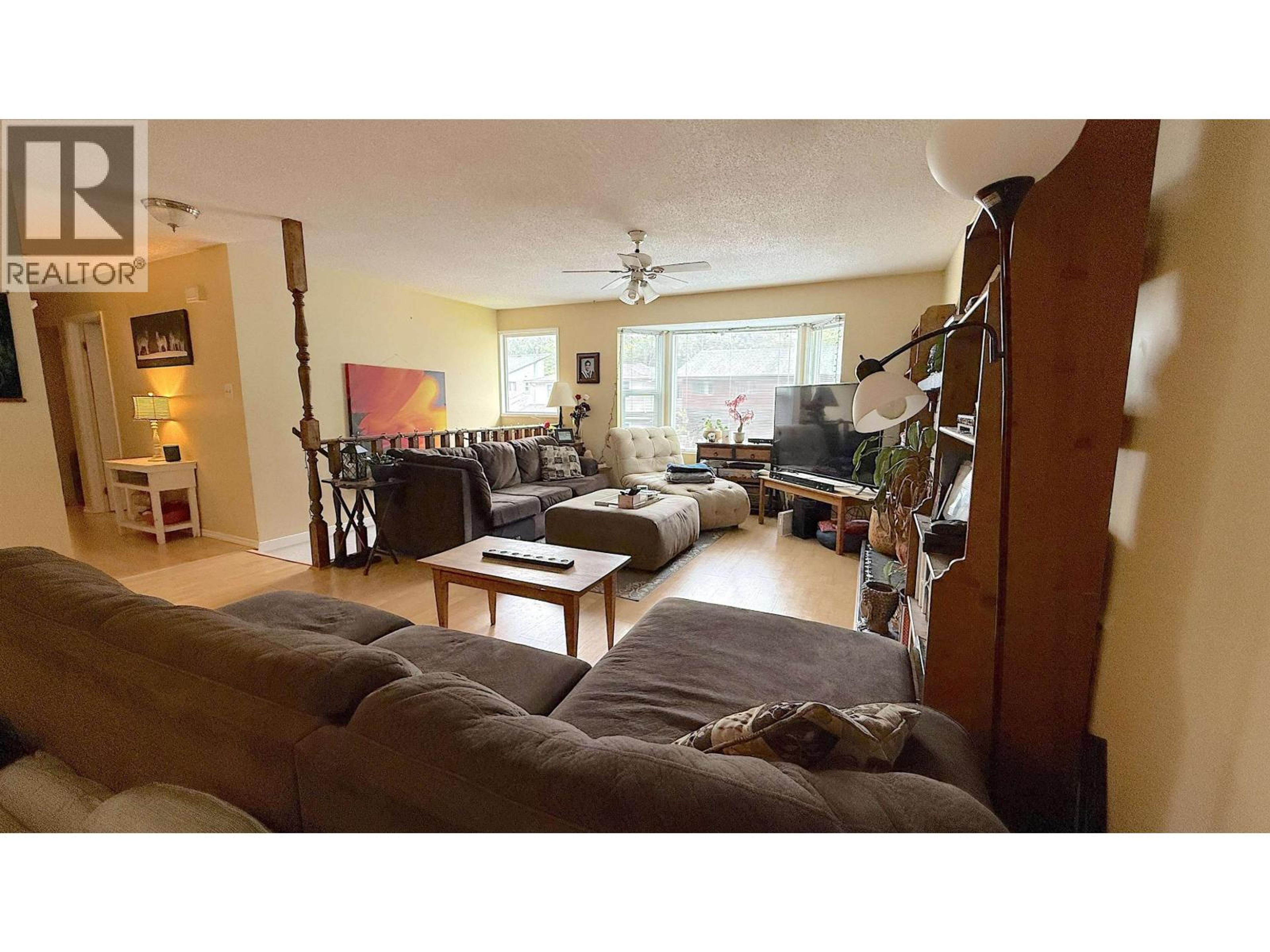 1796-1798 SLOAN AVENUE - 18