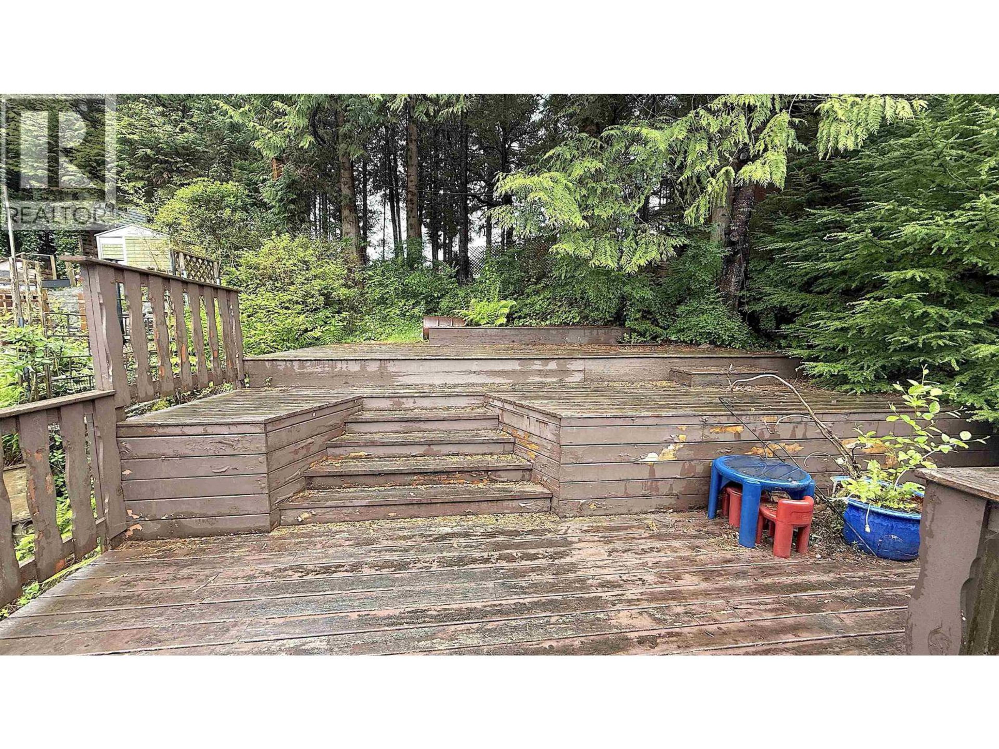 1796-1798 SLOAN AVENUE - 22