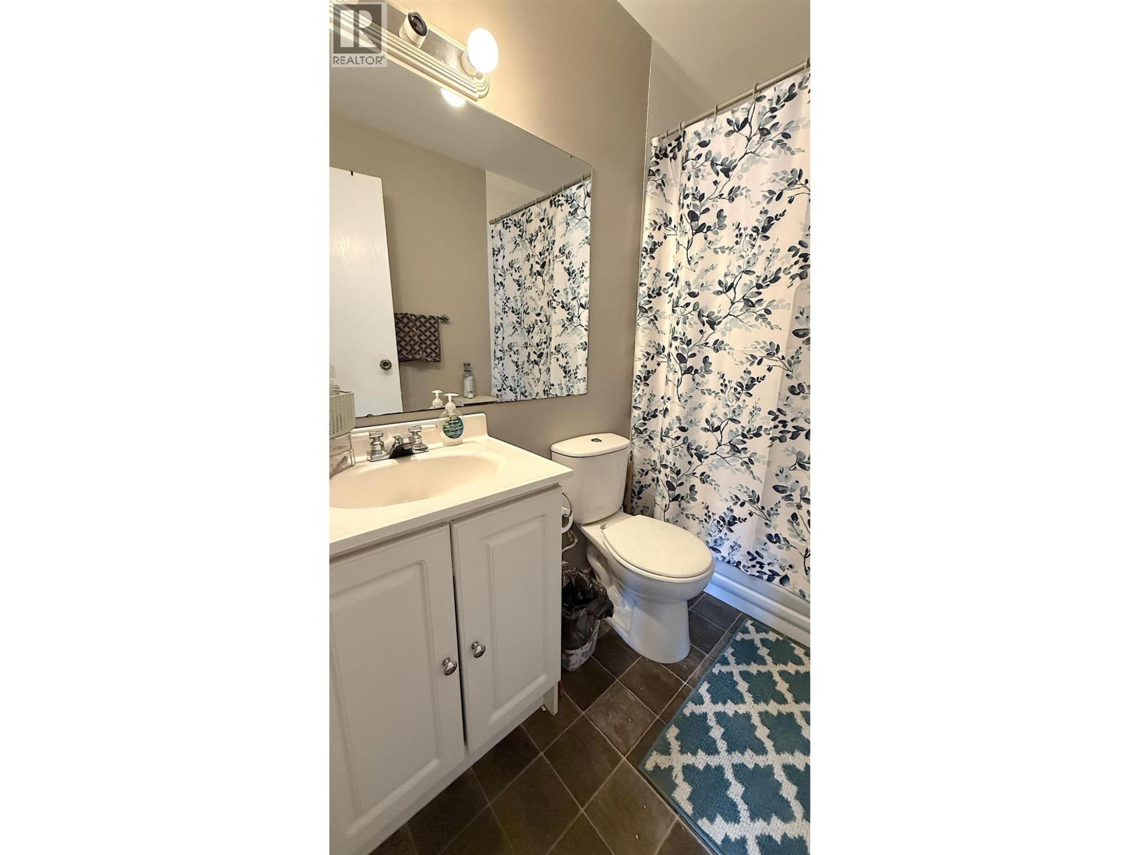 1796-1798 SLOAN AVENUE - 38