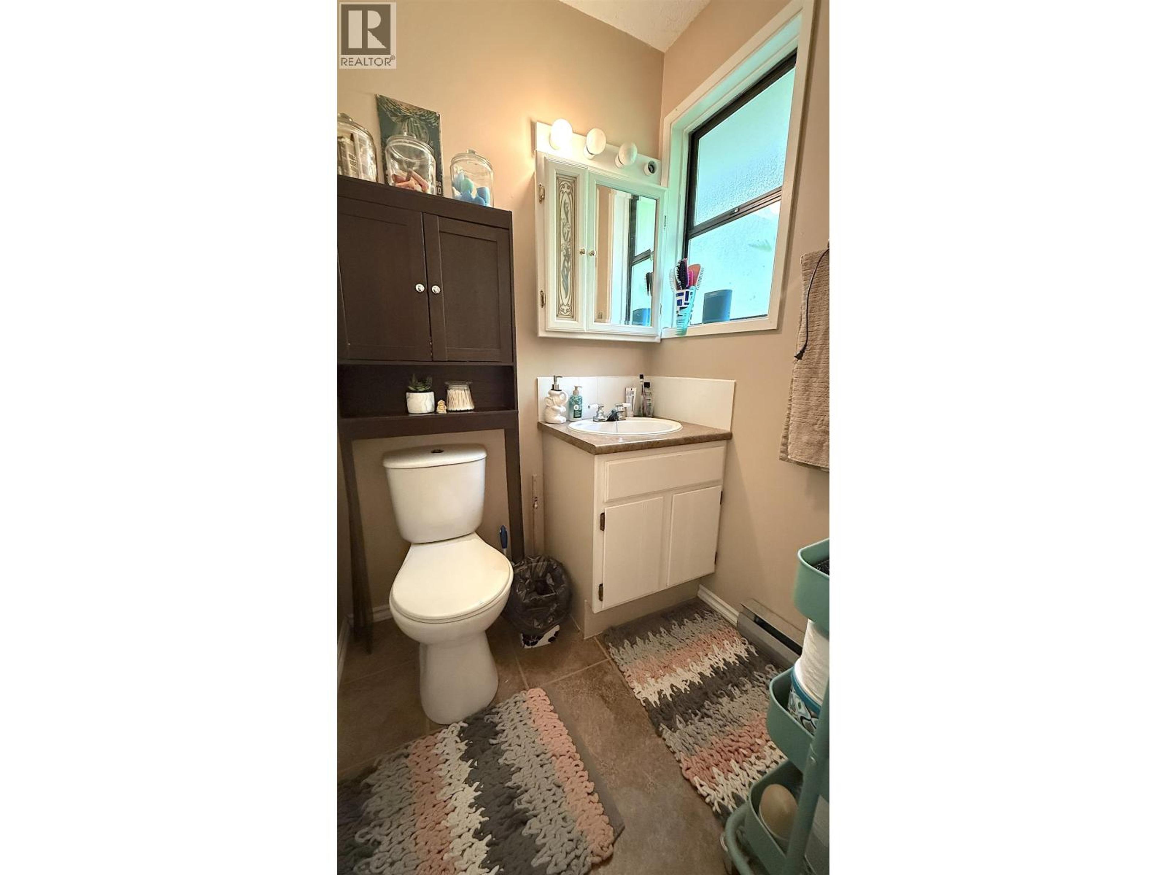 1796-1798 SLOAN AVENUE - 34