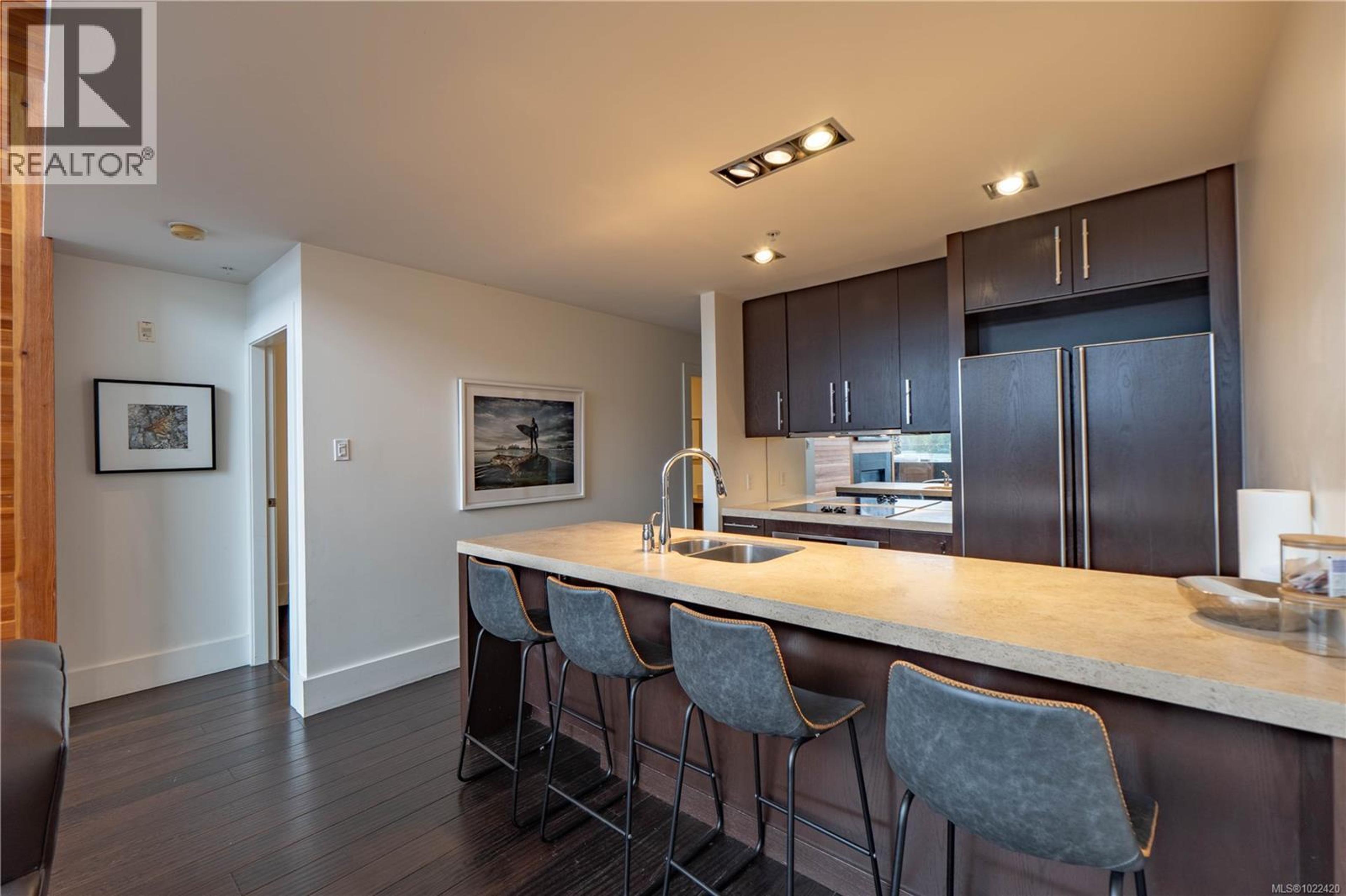 #304 368 MAIN ST - 14