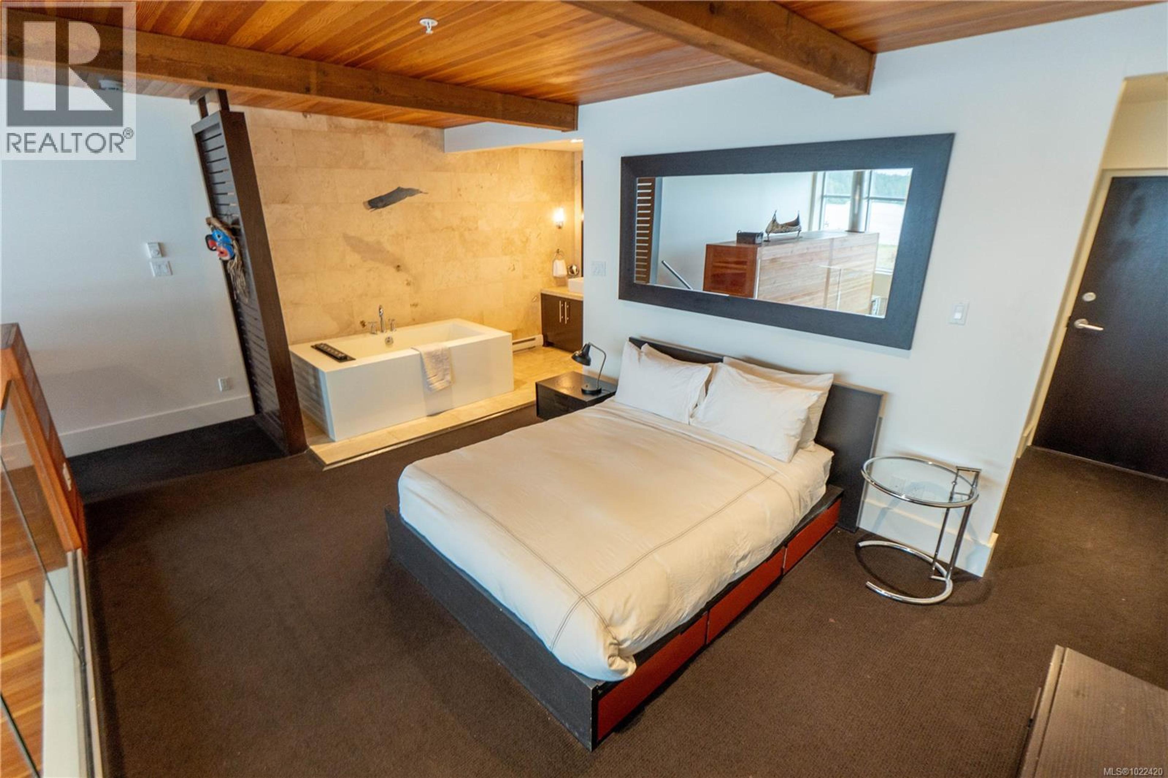 #304 368 MAIN ST - 31