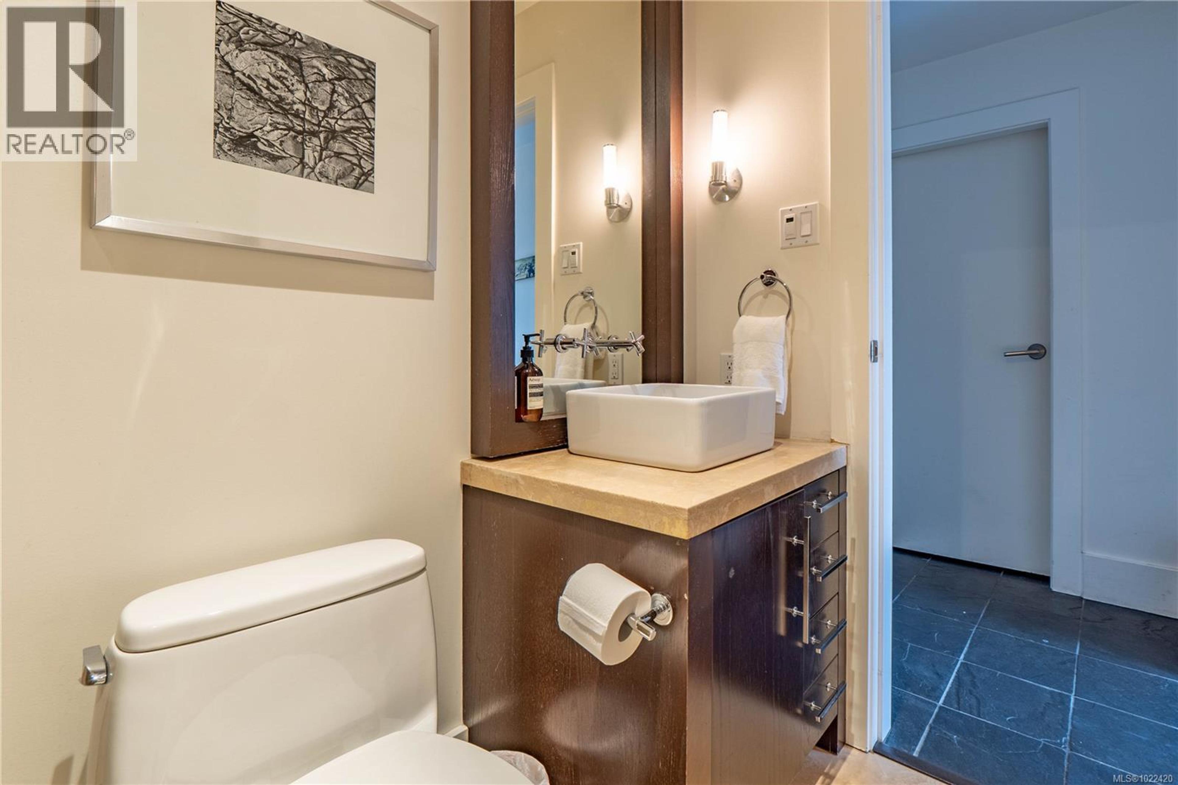 #304 368 MAIN ST - 40