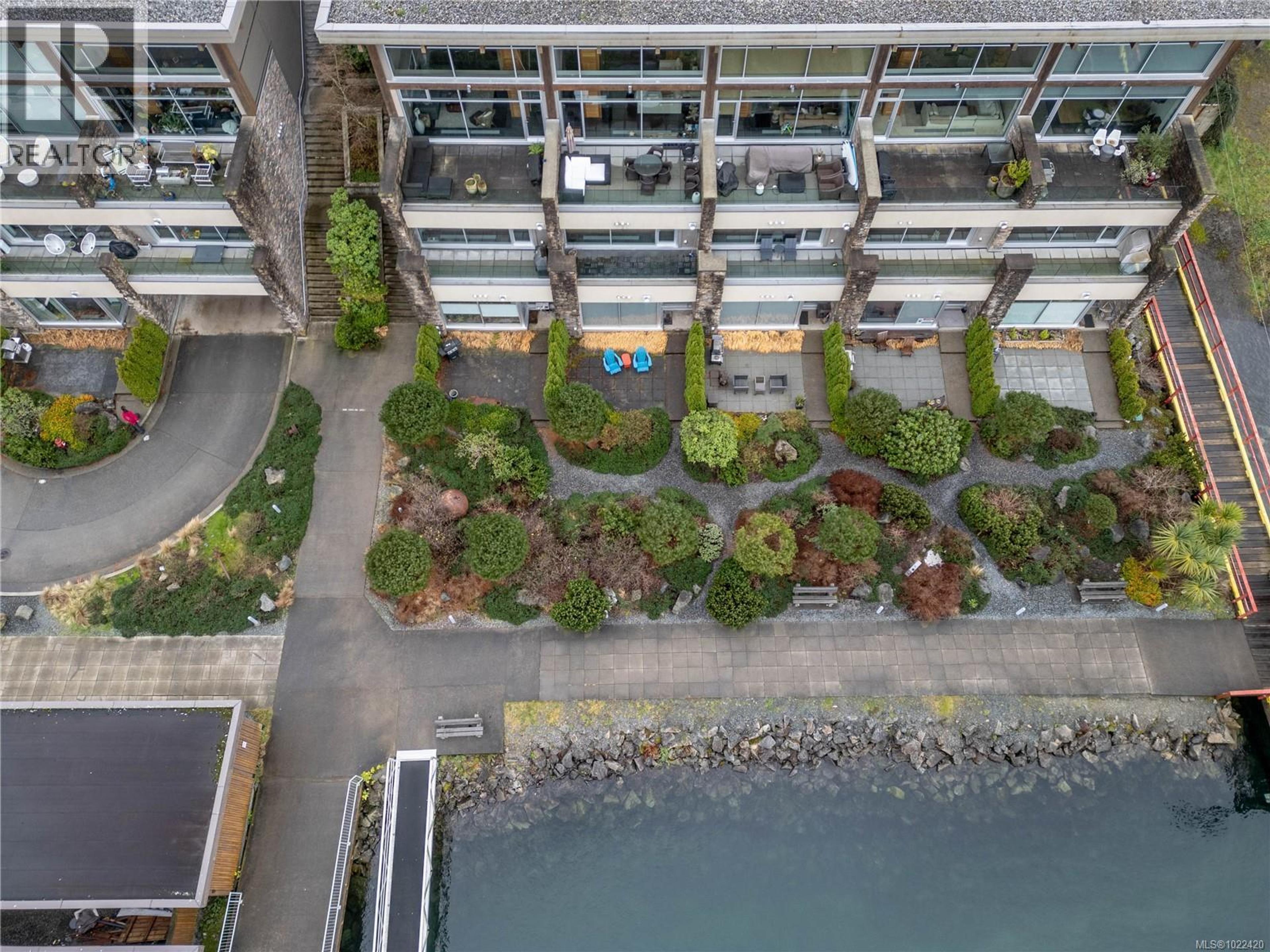 #304 368 MAIN ST - 43