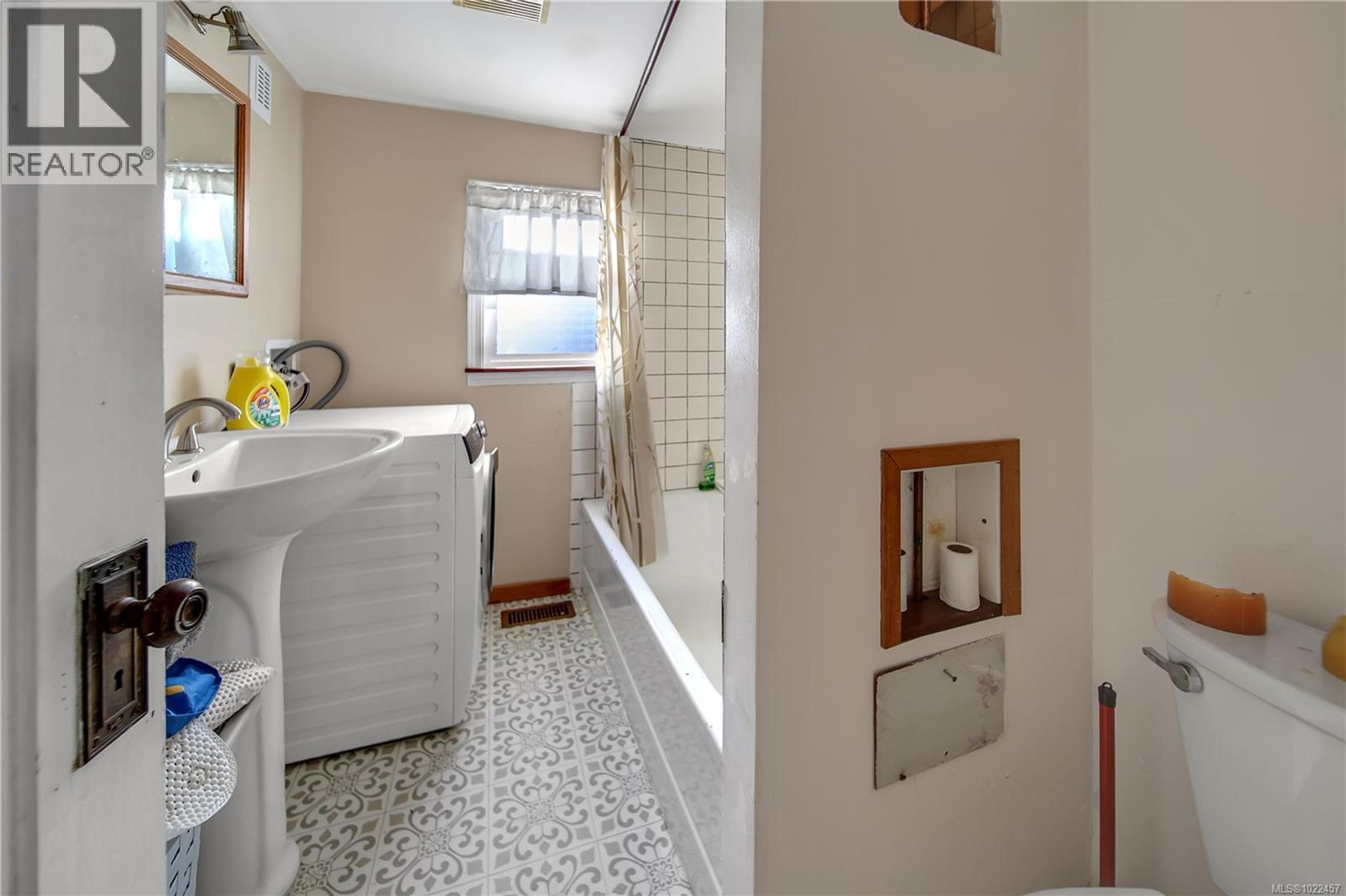 3638 6TH AVE - Image 12