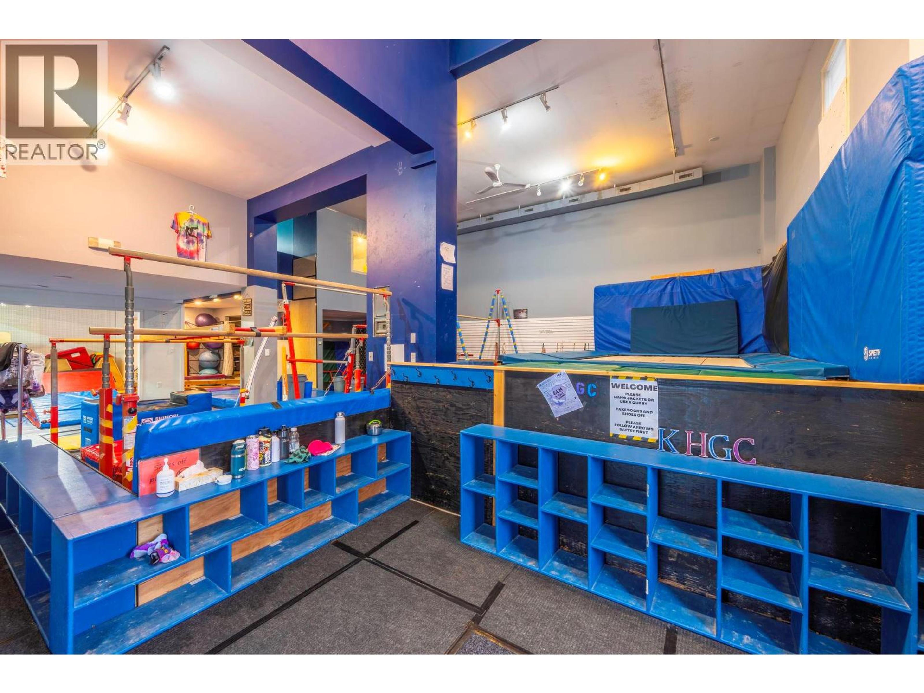 907 10TH STREET N - Image 7