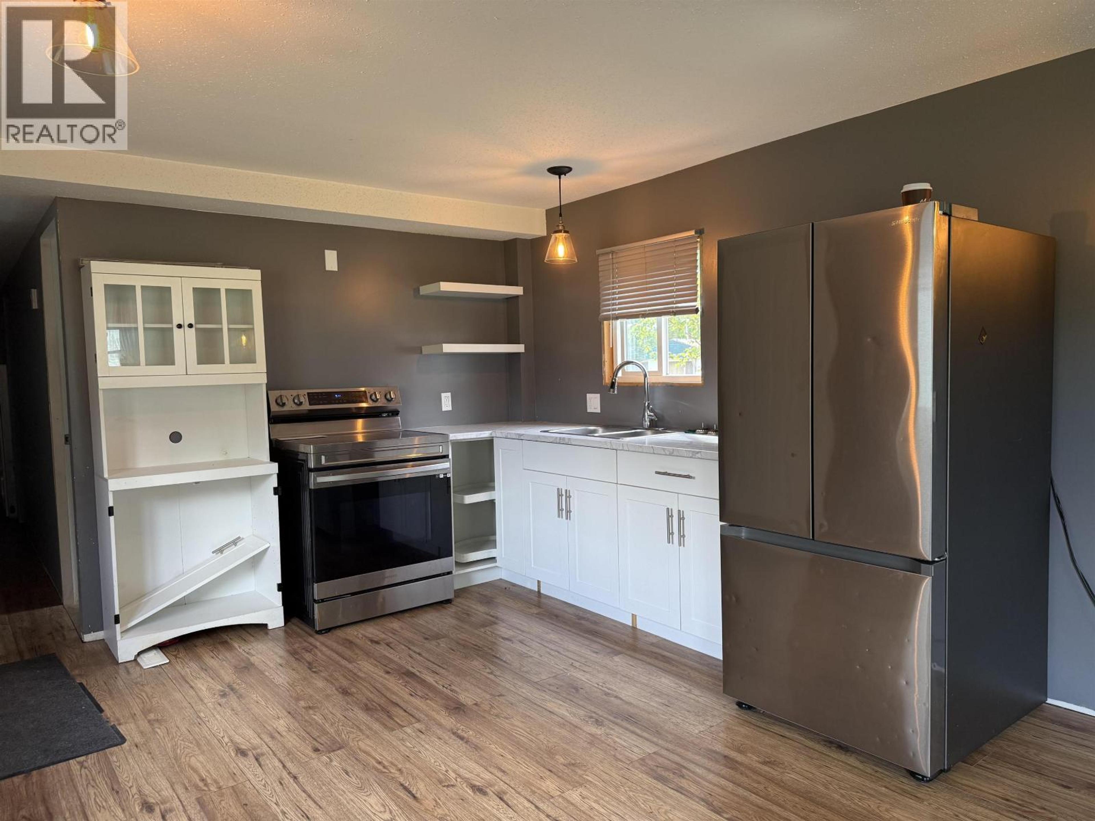 #103 6100 DAKELH TI - 15