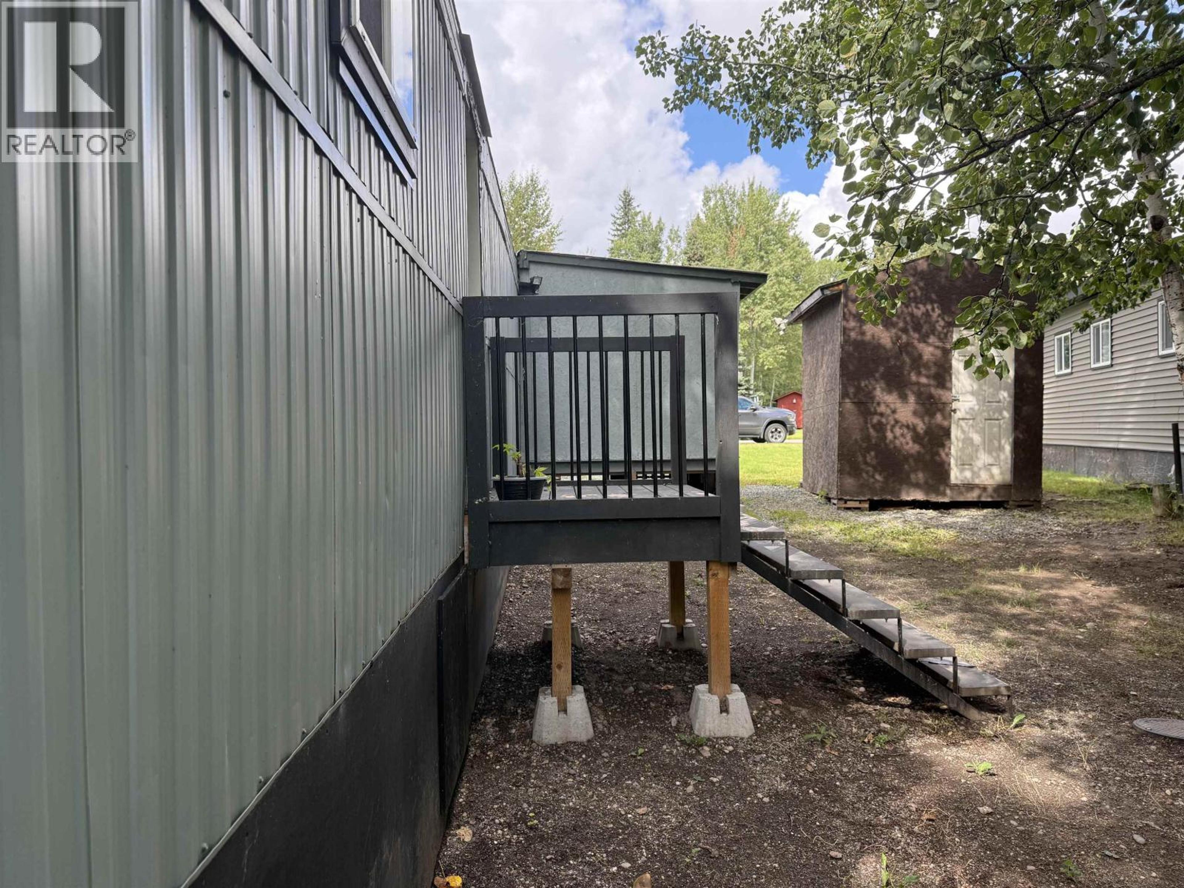 #103 6100 DAKELH TI - 9