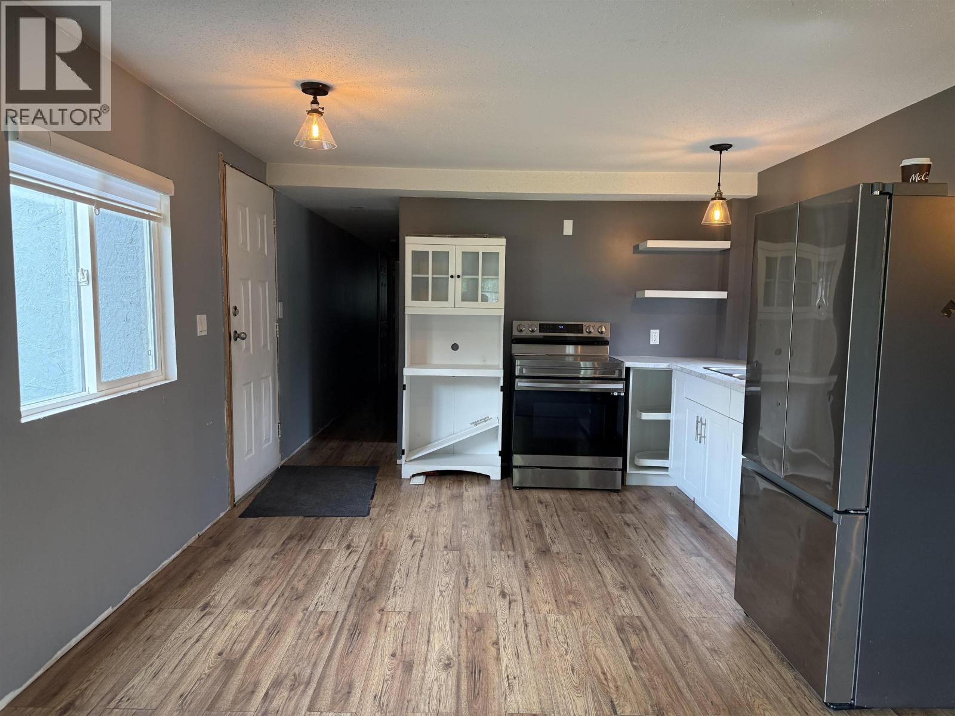 #103 6100 DAKELH TI - 17