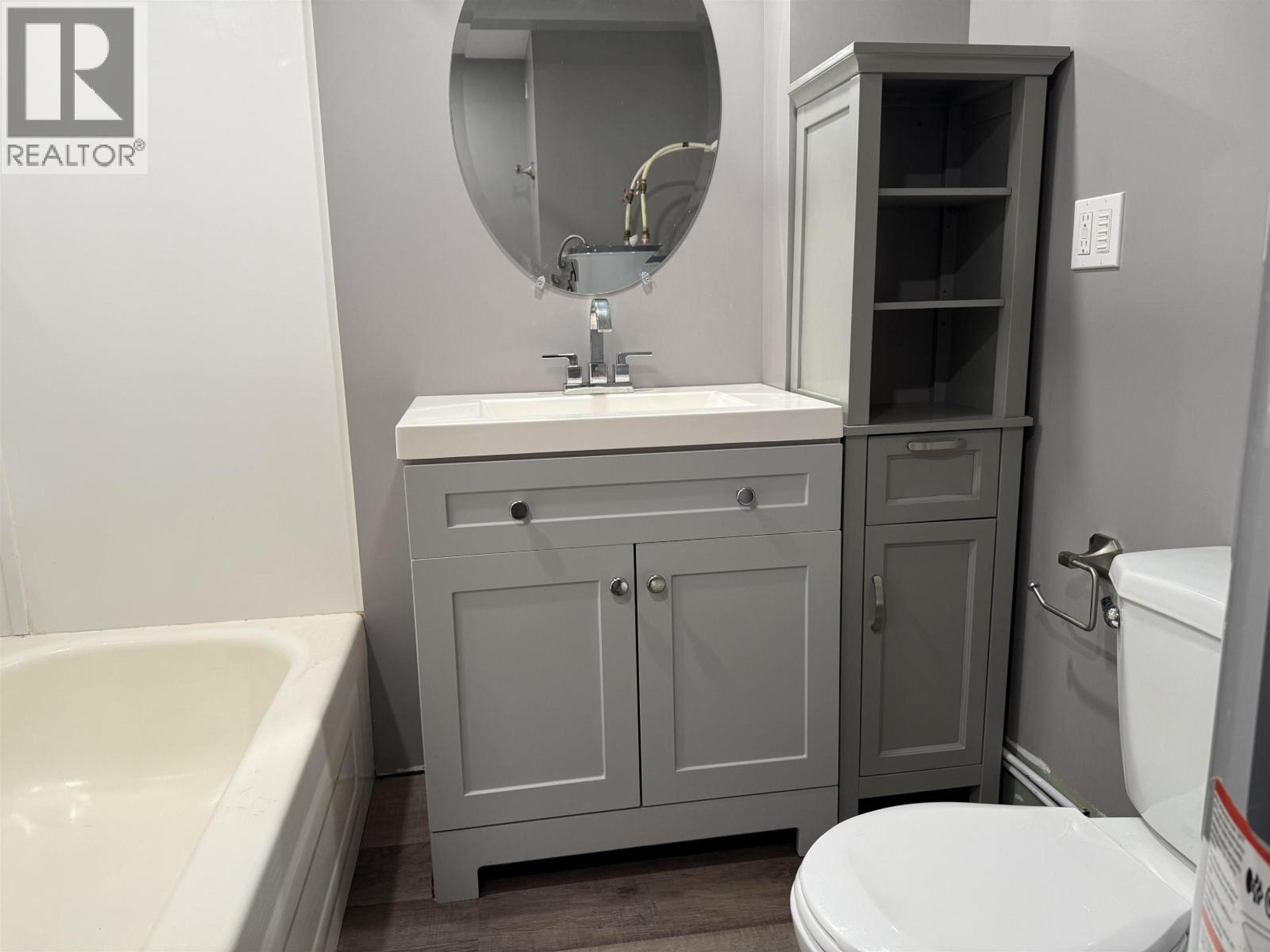 #103 6100 DAKELH TI - 22