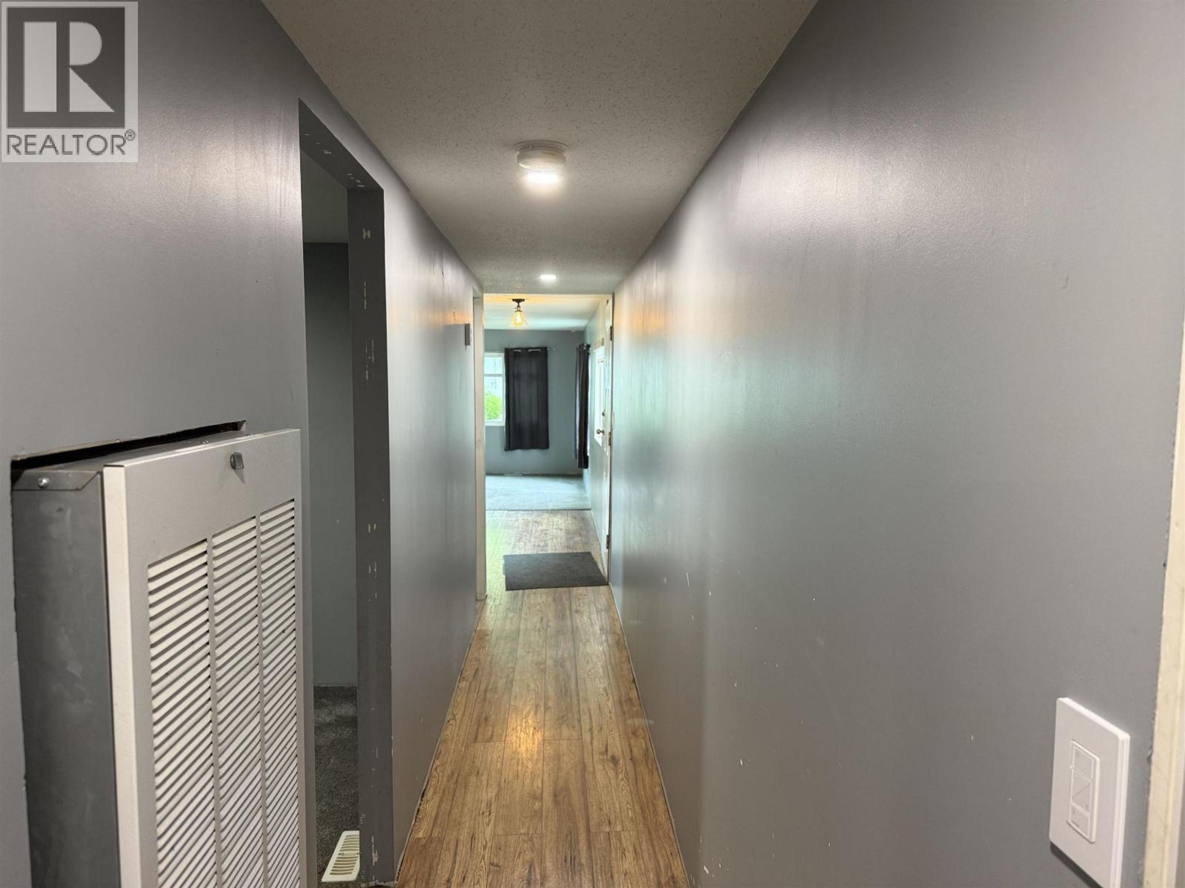 #103 6100 DAKELH TI - 27