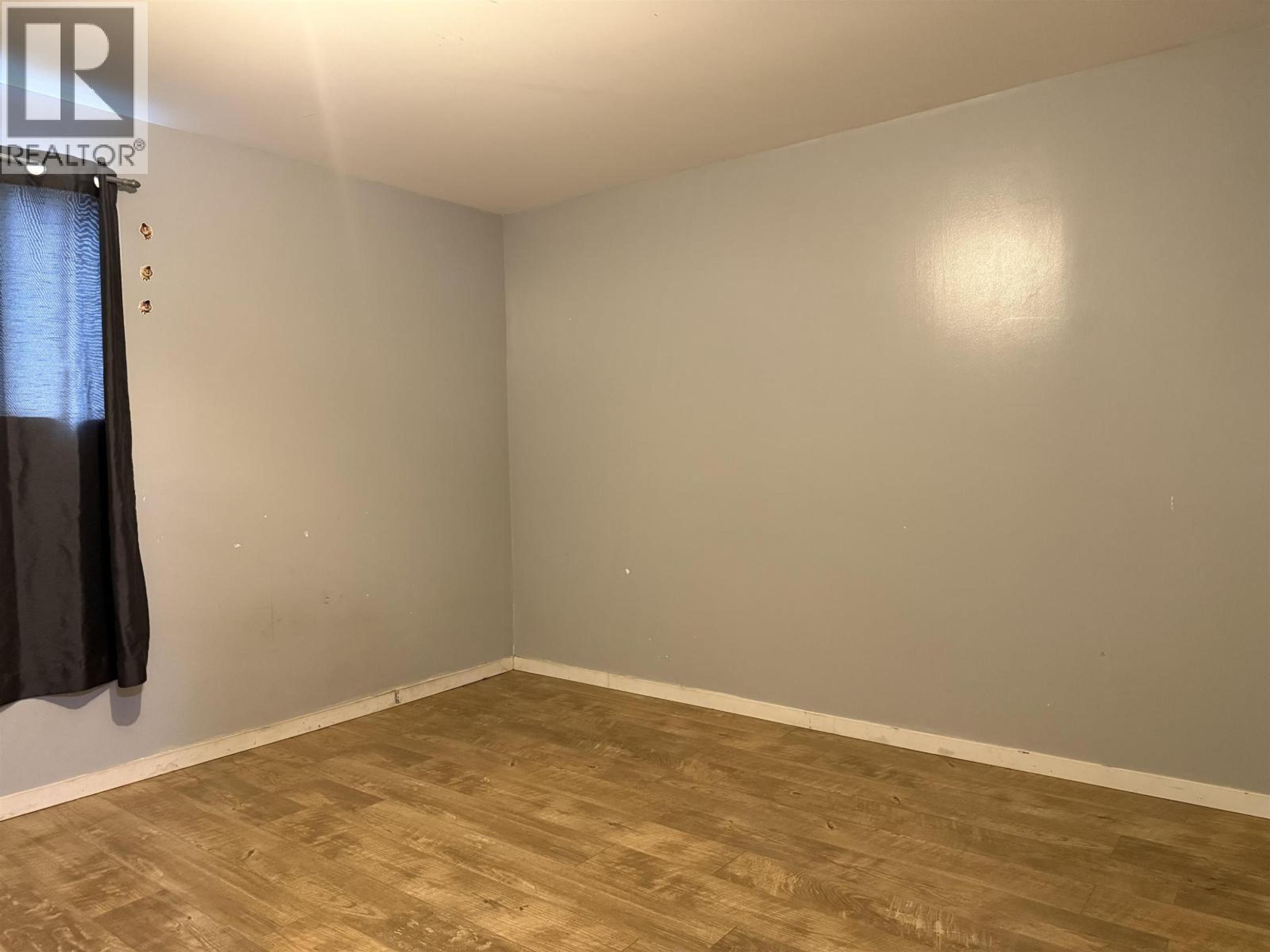 #103 6100 DAKELH TI - 25