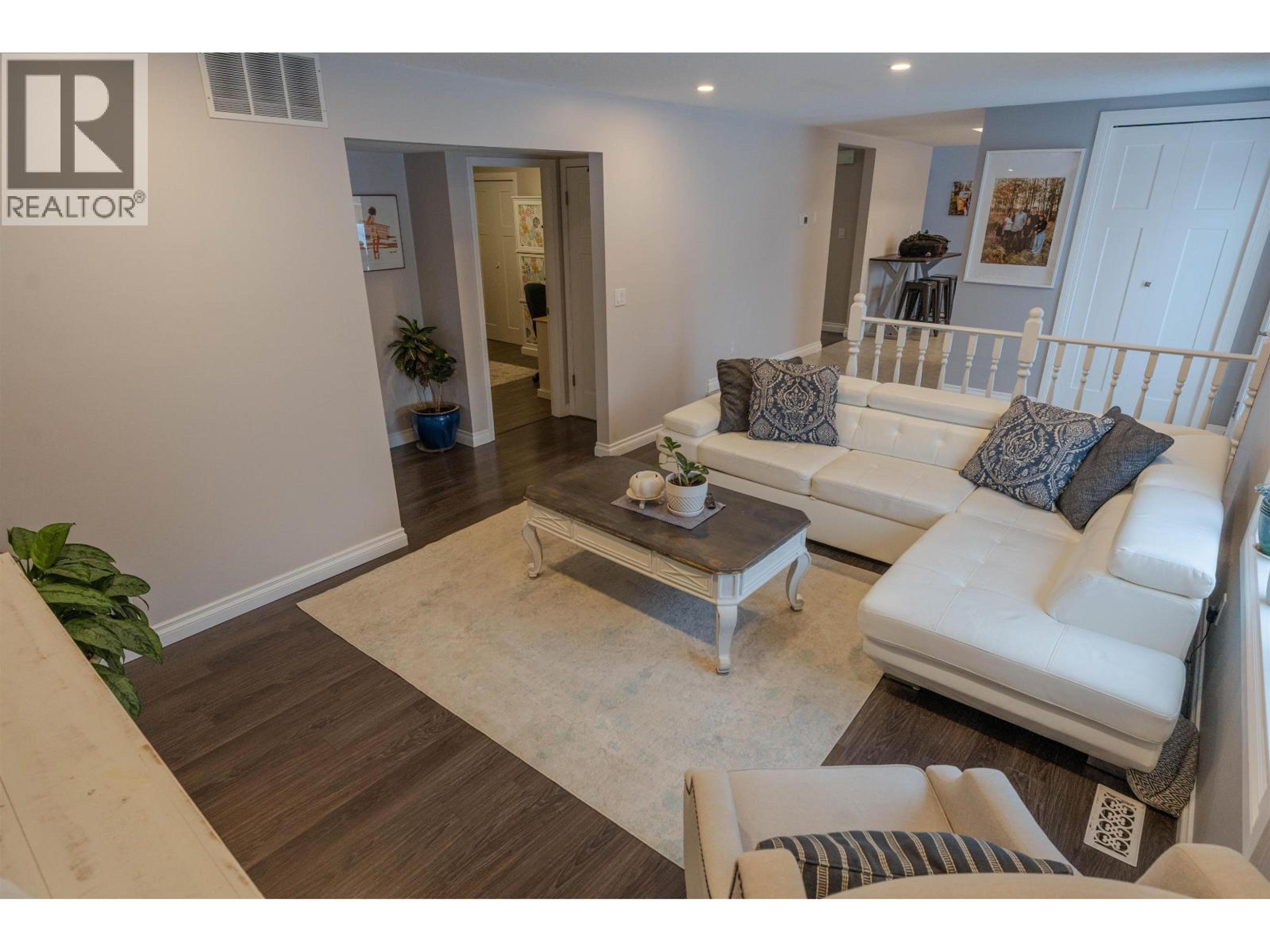 10515 114 AVENUE - 27