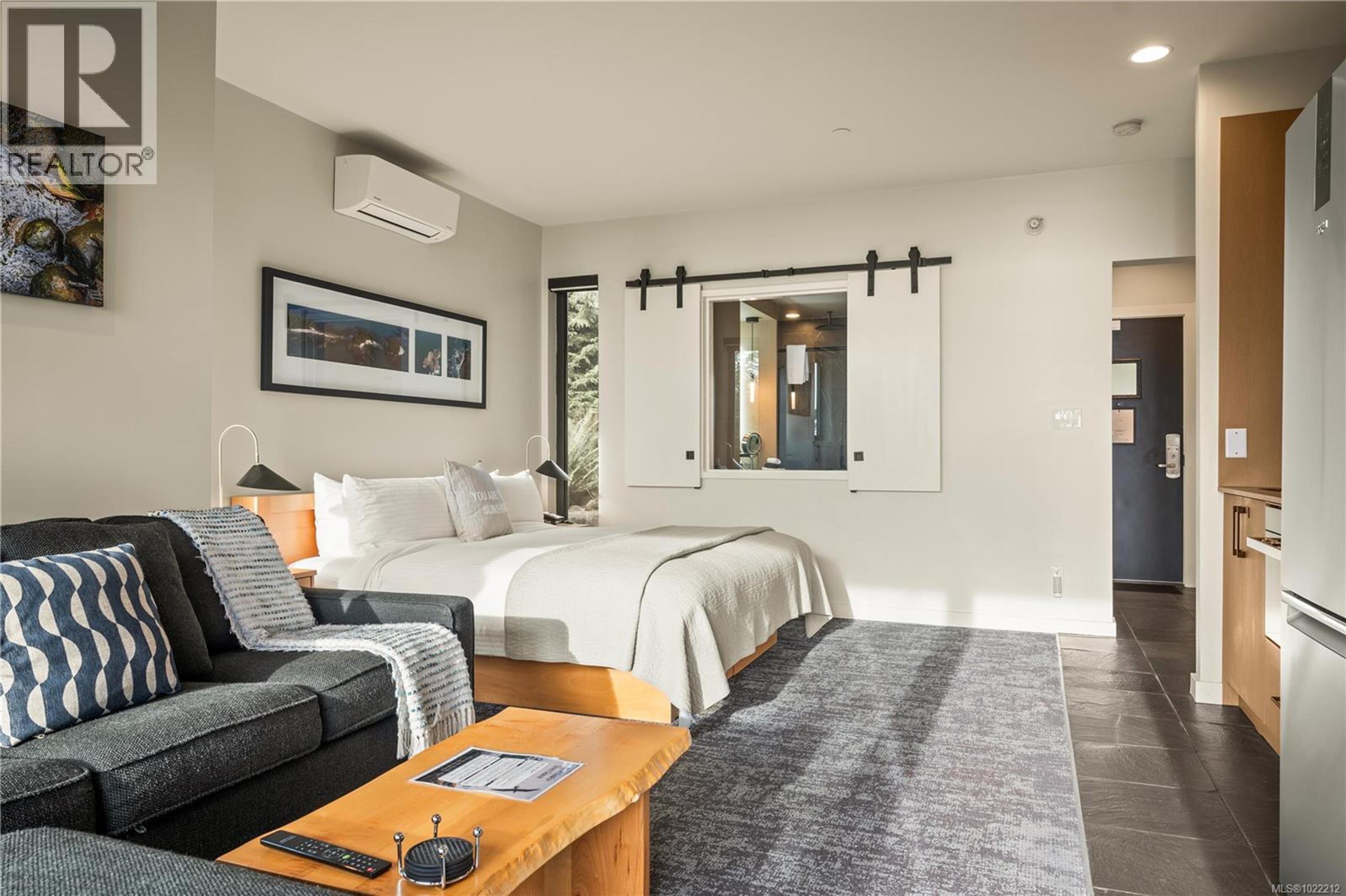 #1602 596 MARINE DR - 24